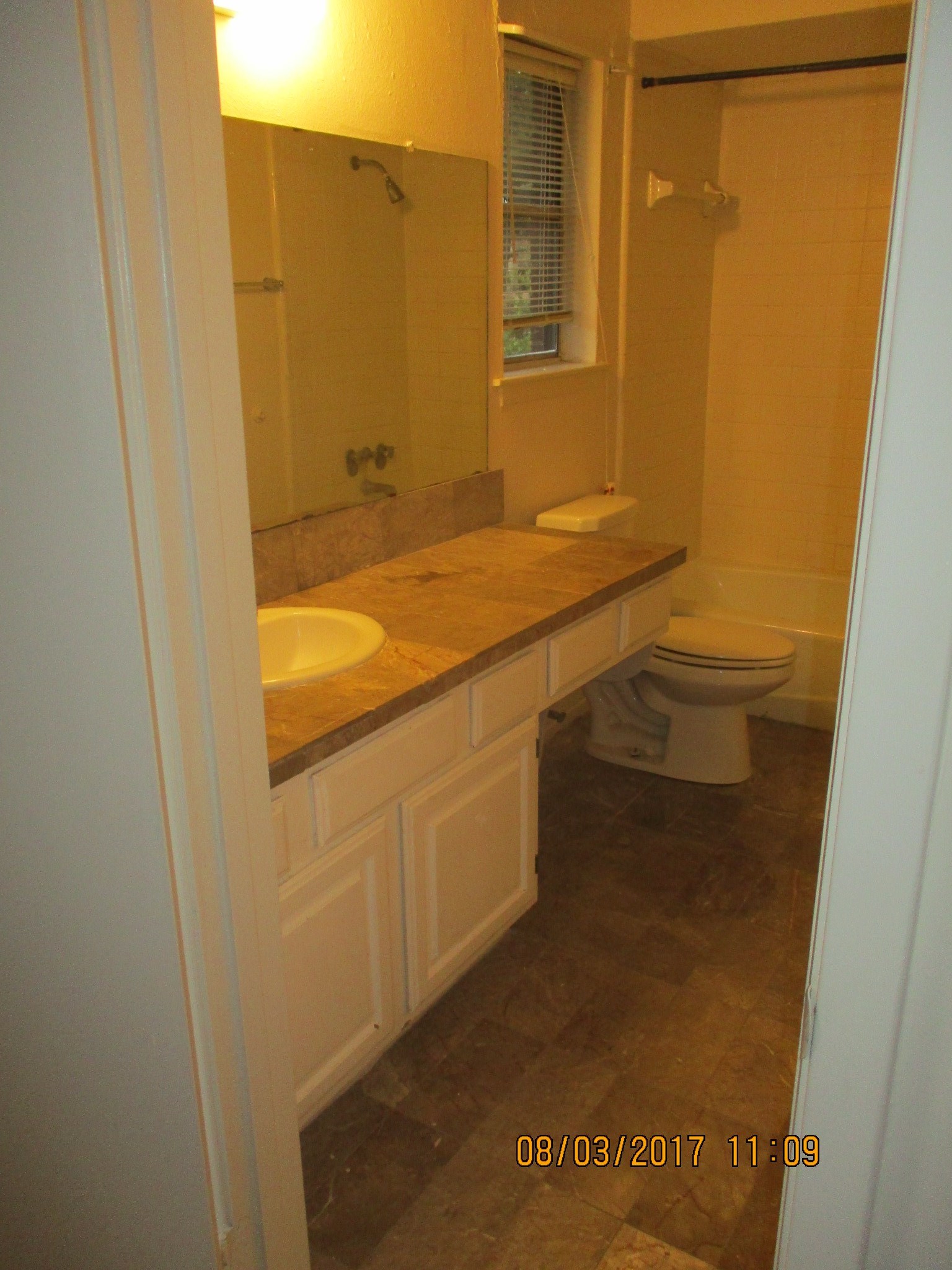 10842 Lynbrook Drive A Property Photo 14