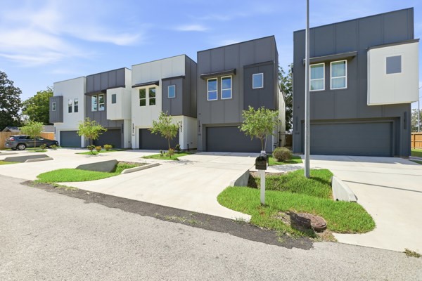 106 Luetta Street Property Photo