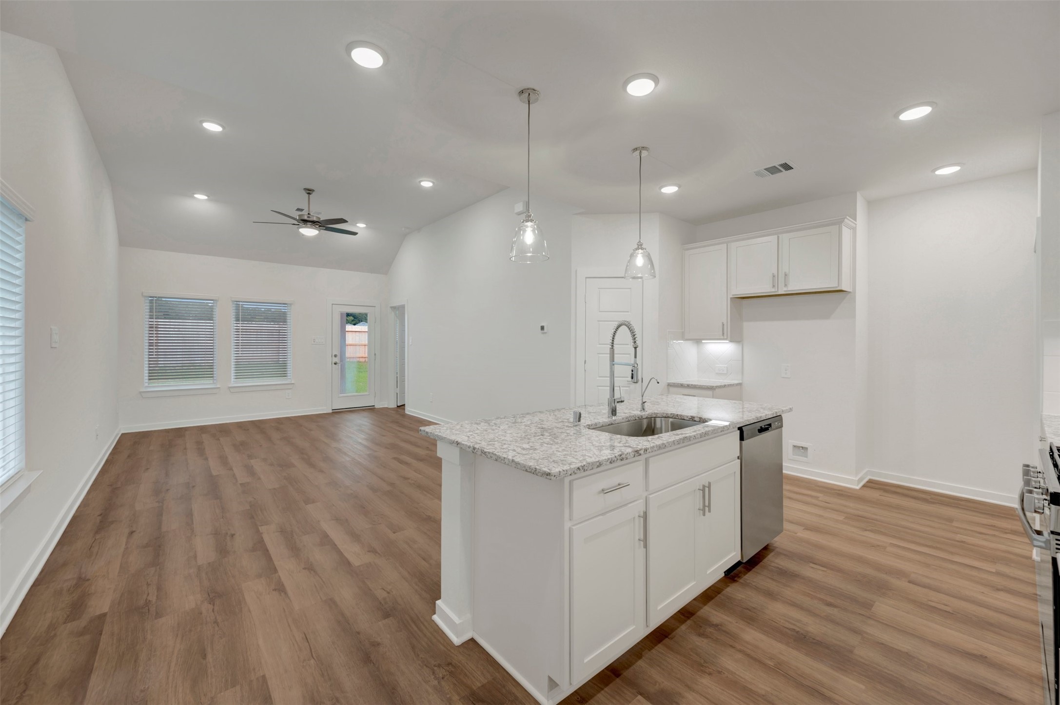 10321 Navarro Path Property Photo 16