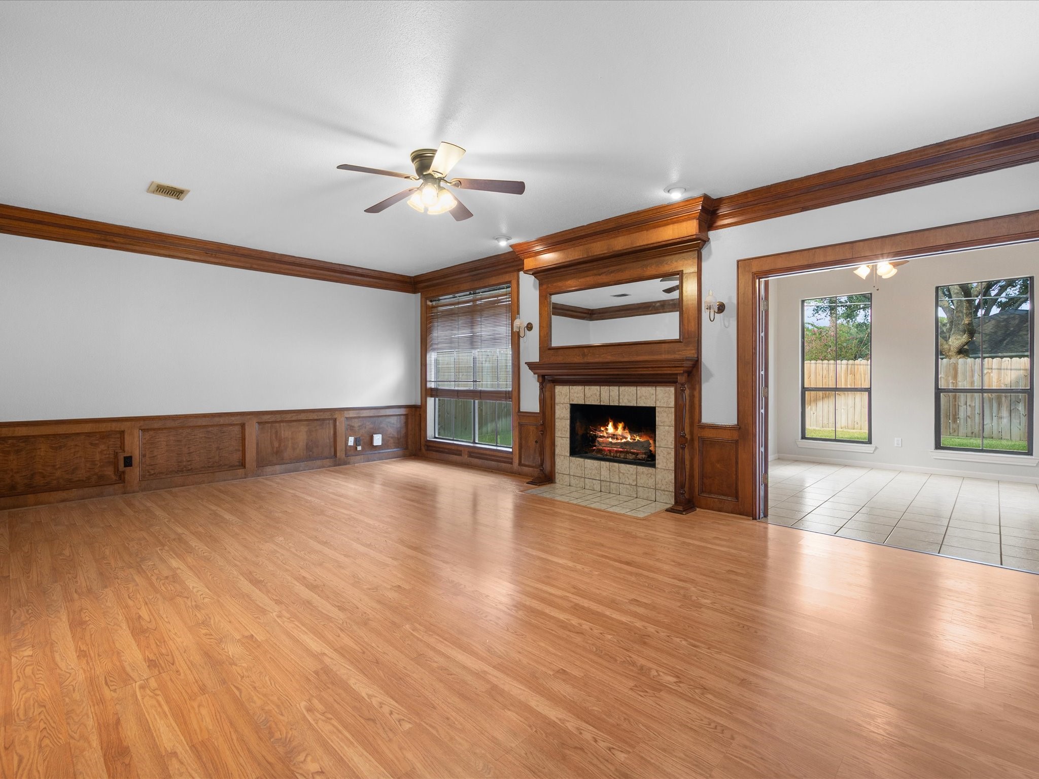 18006 Memorial Estates Drive Property Photo 4