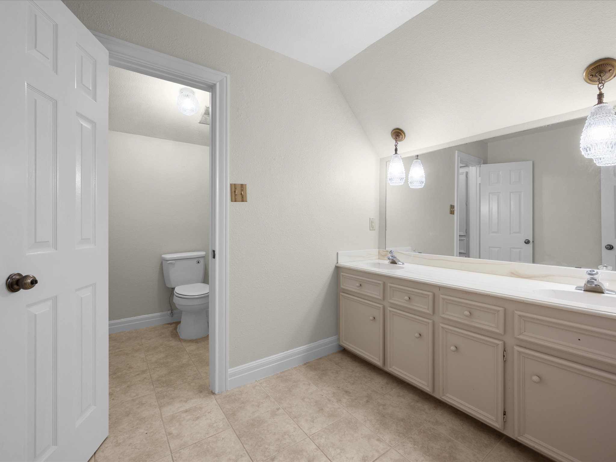 18006 Memorial Estates Drive Property Photo 32