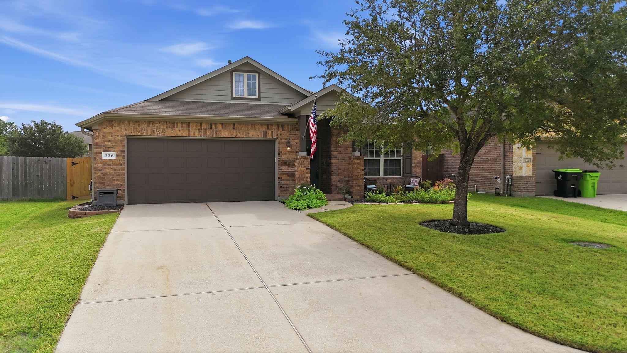 336 Country Crossing Circle Property Photo 1