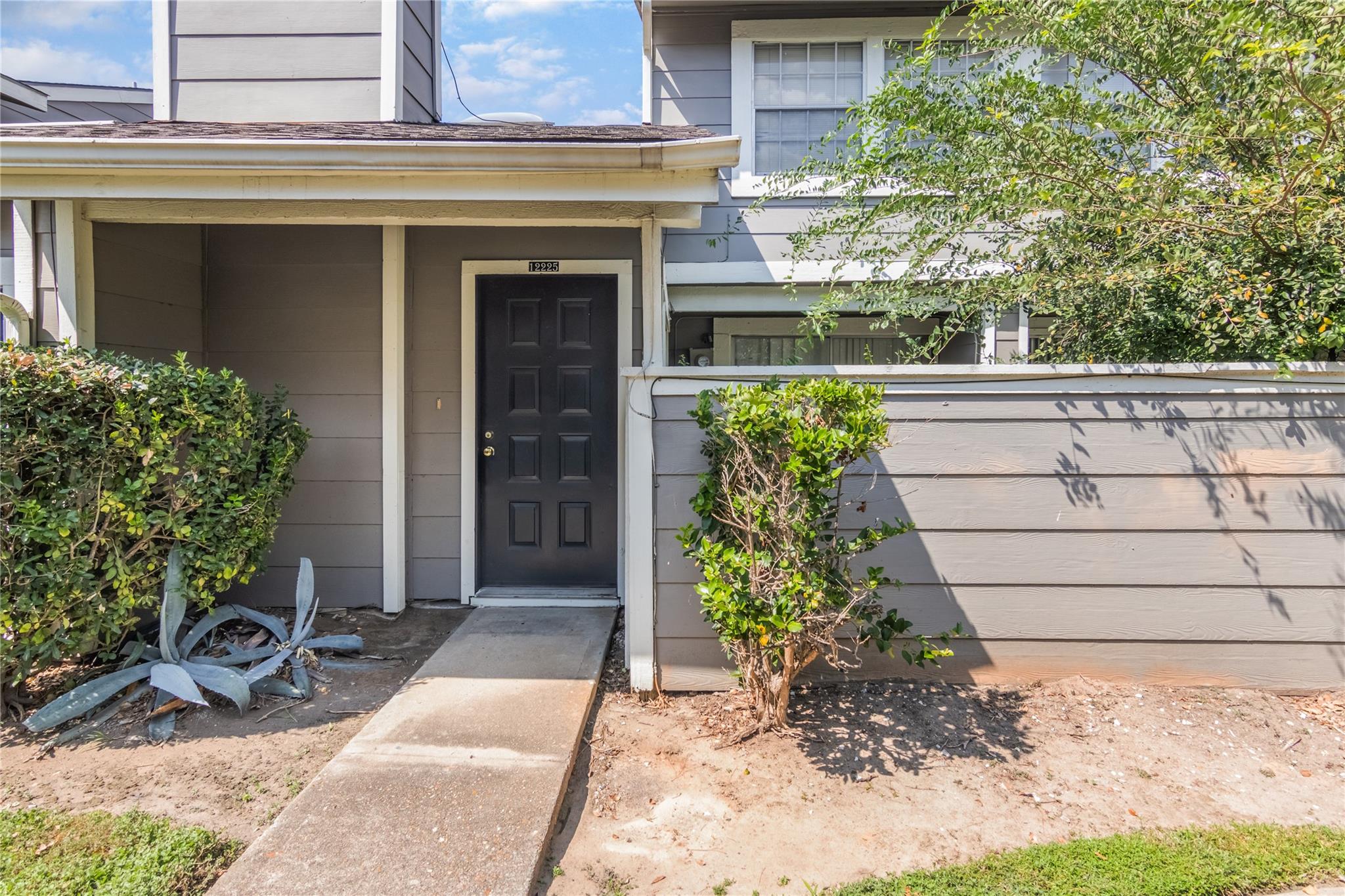 12225 Sandpiper Drive # 122, Houston Tx 77035 Property Photo 1
