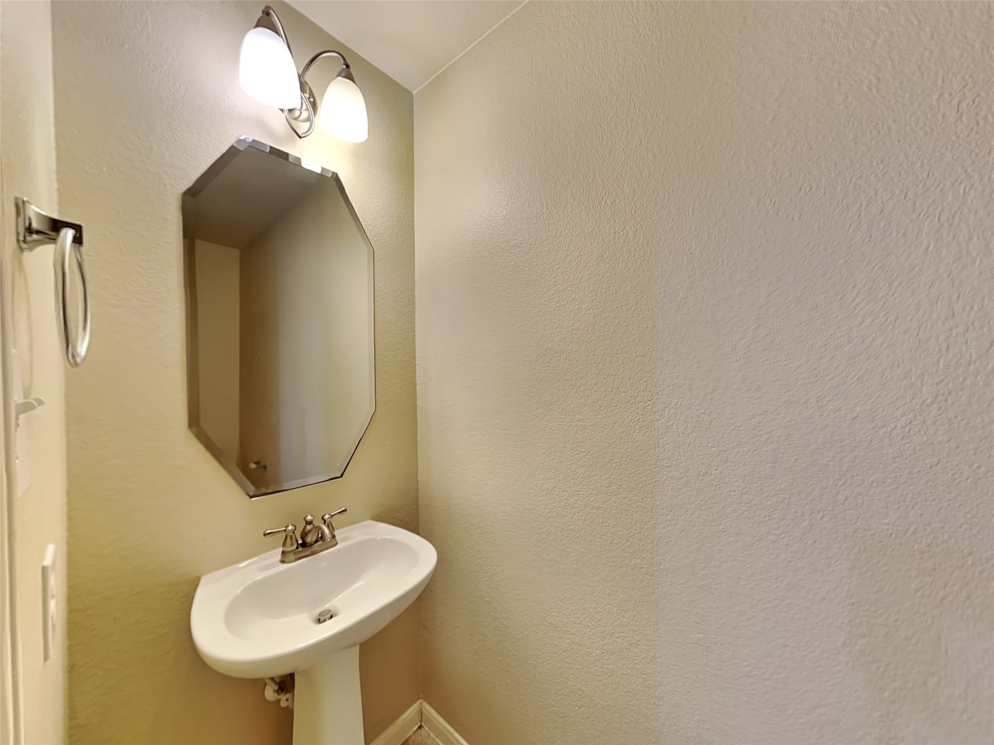 29435 Legends Glen Drive Property Photo 8