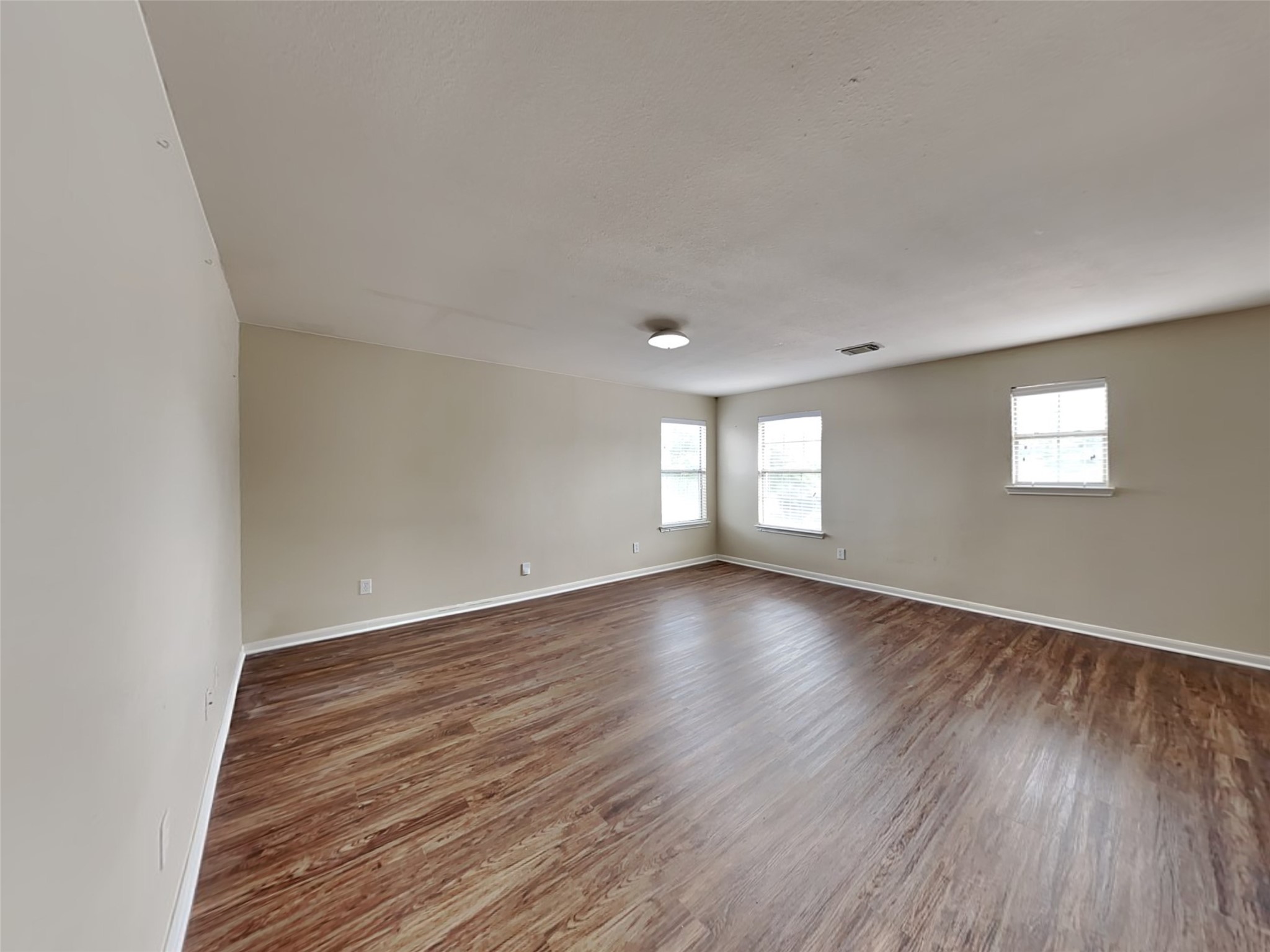 29435 Legends Glen Drive Property Photo 10