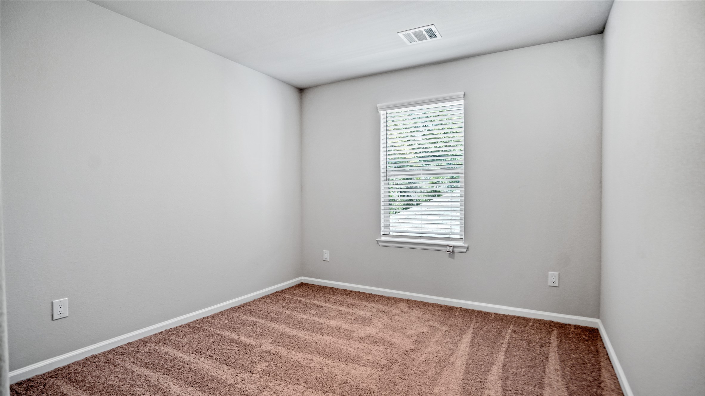 16505 Opportunity Way Property Photo 18