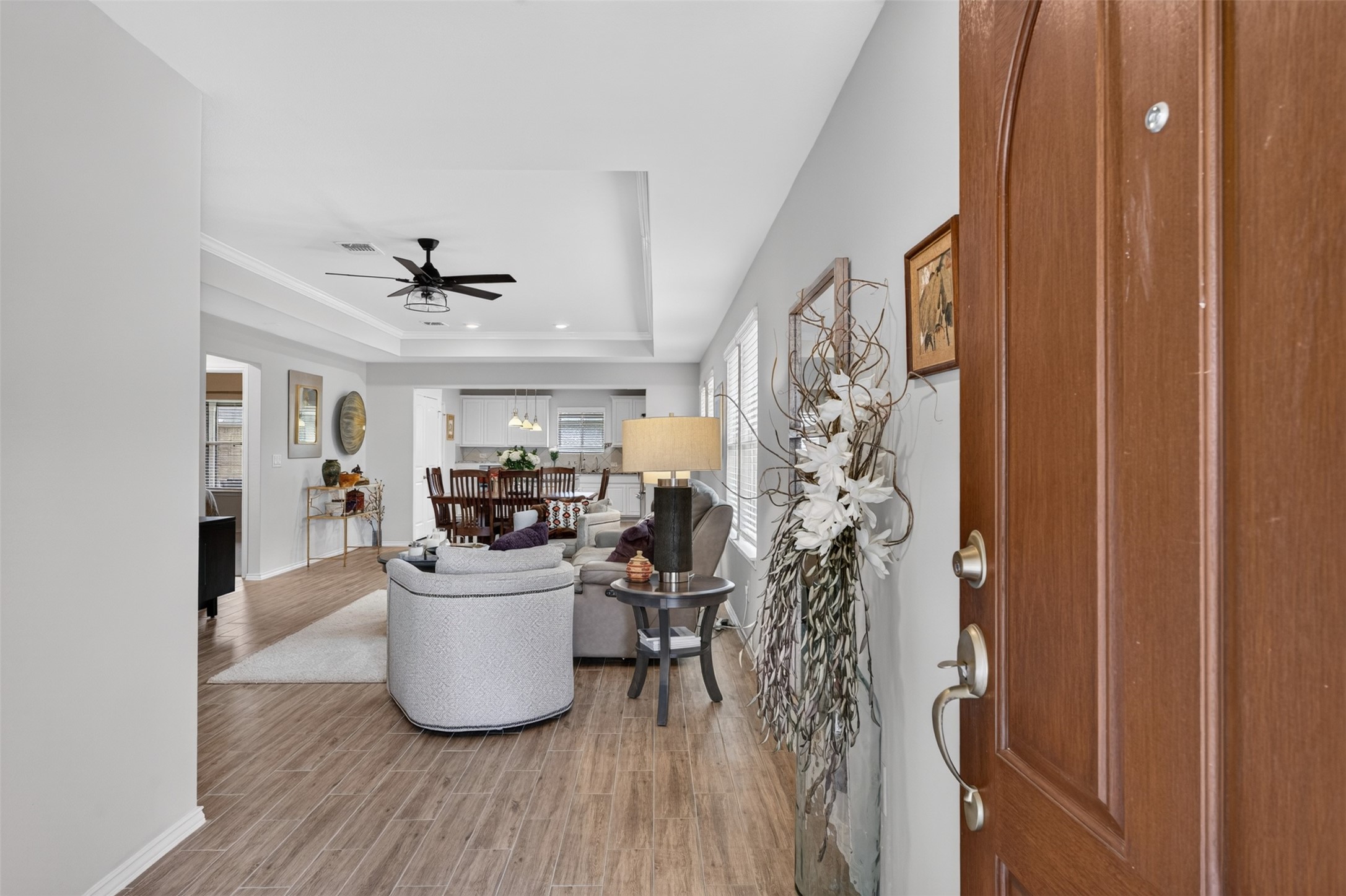 418 Thistle Thorn Drive Property Photo 4