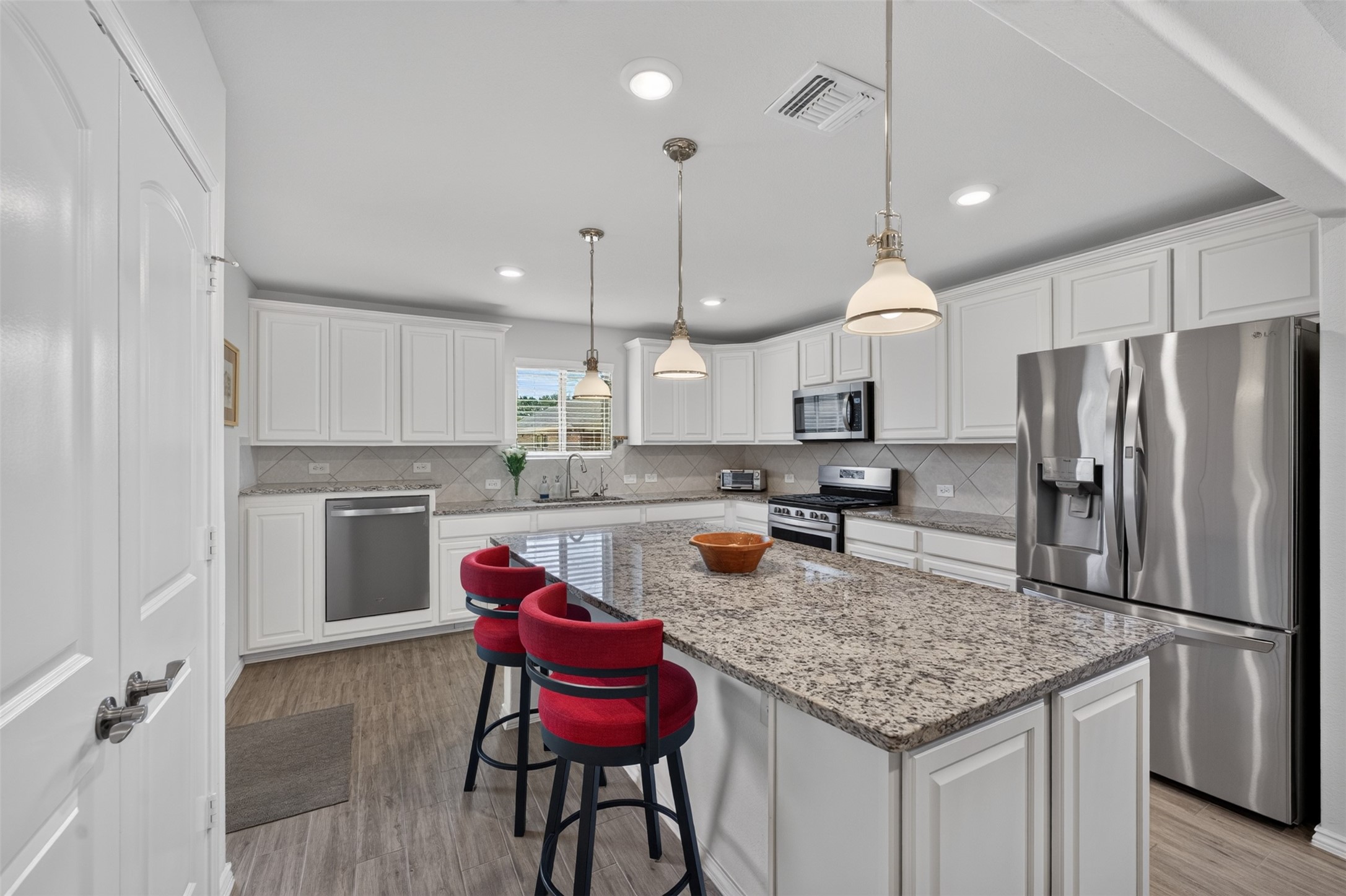 418 Thistle Thorn Drive Property Photo 11