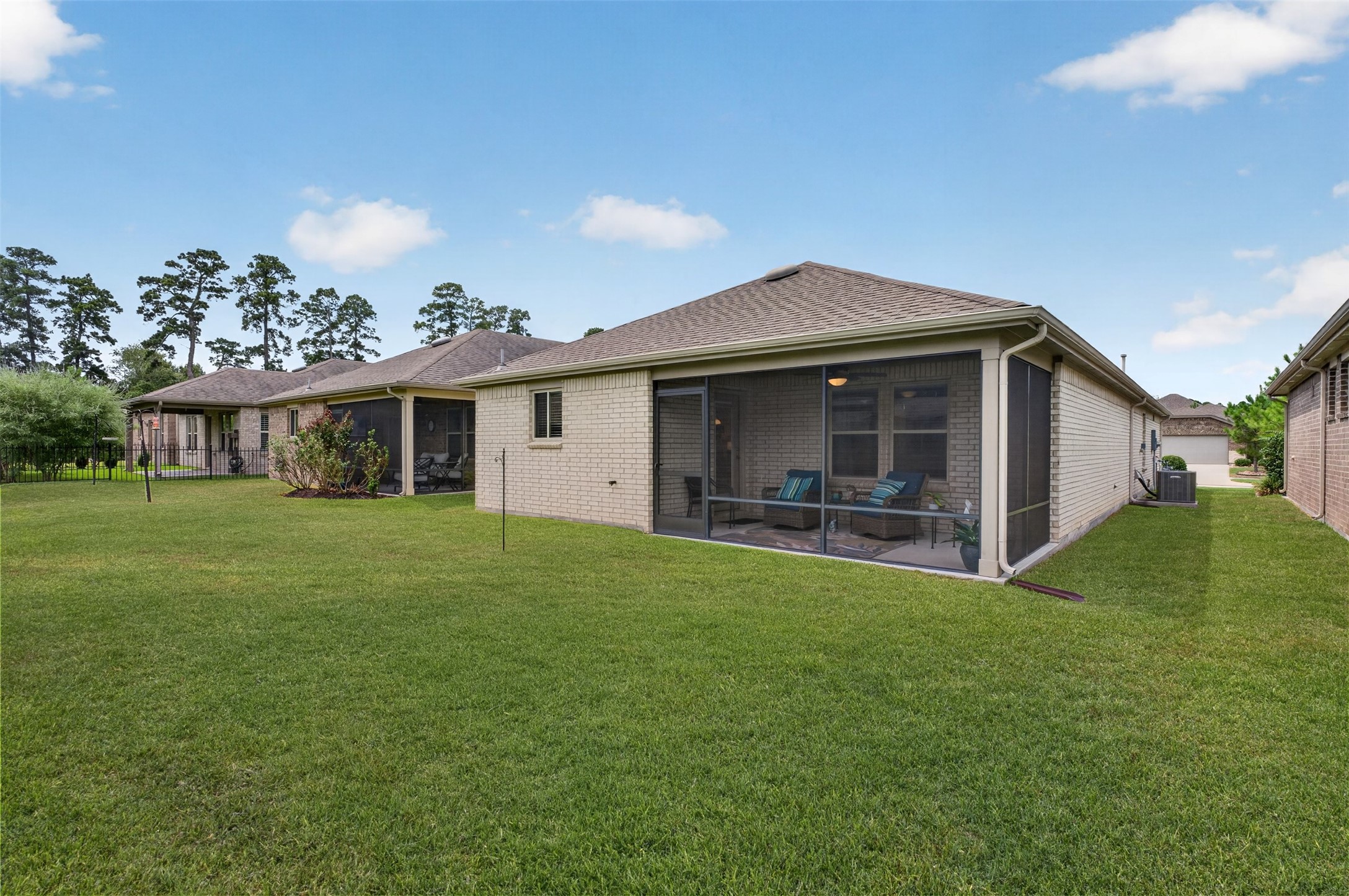 418 Thistle Thorn Drive Property Photo 25