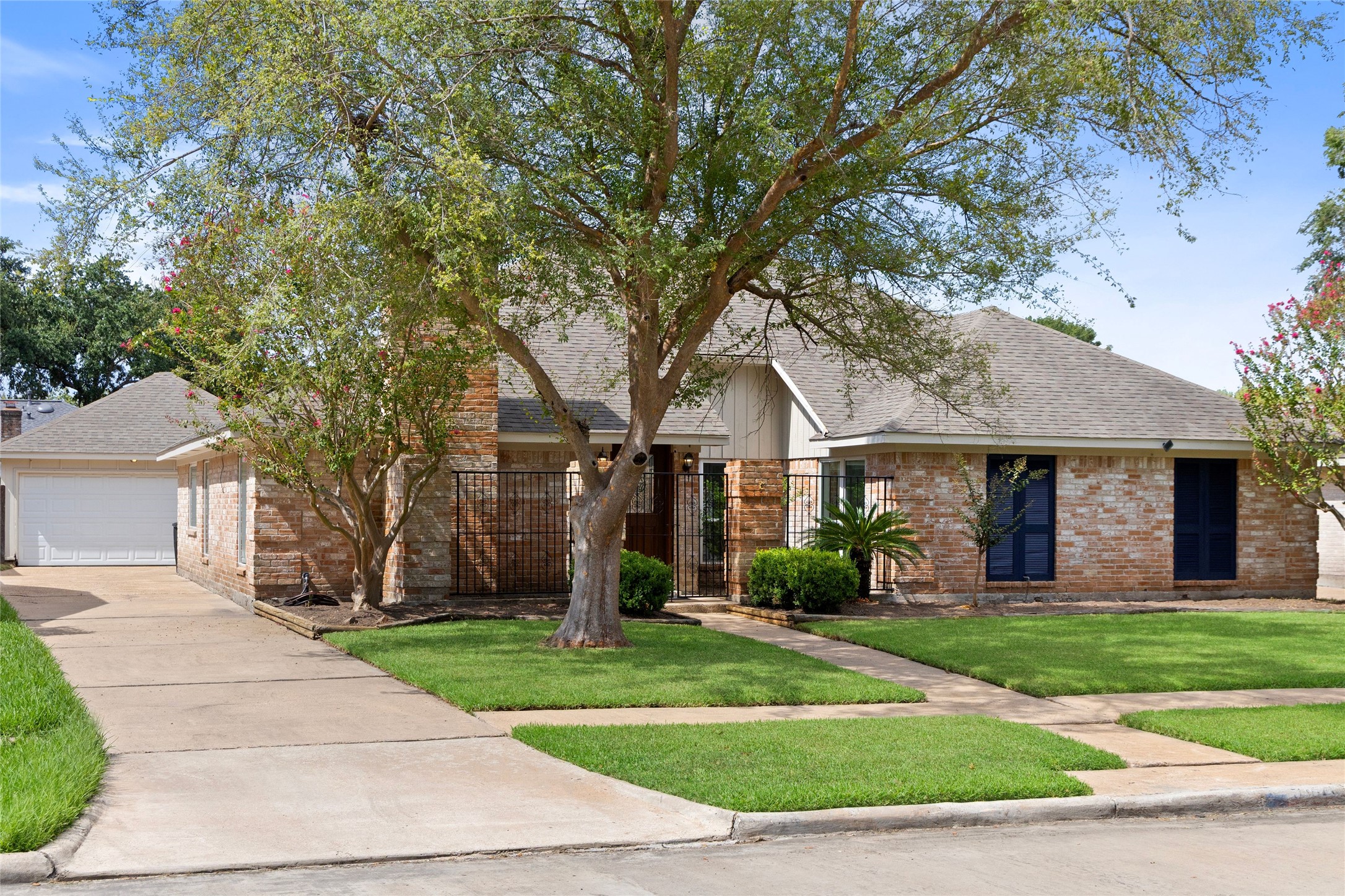 9010 Tavistock Drive Property Photo 1