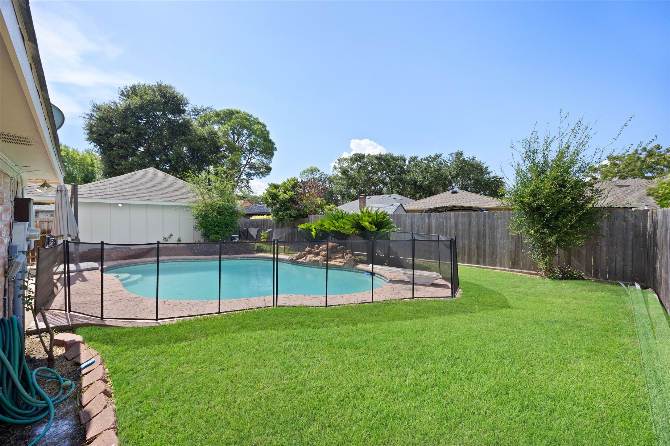 9010 Tavistock Drive Property Photo 2