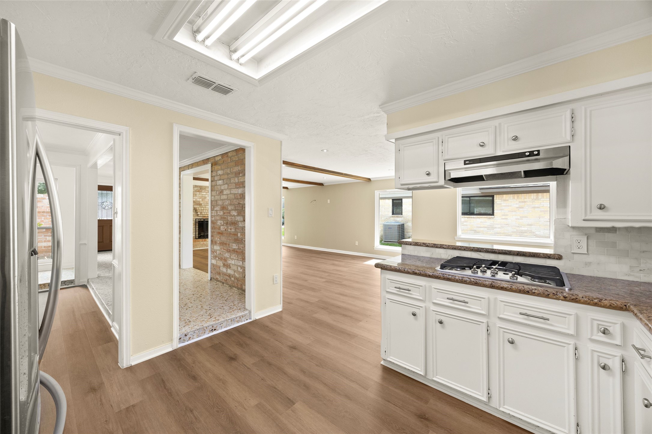 9010 Tavistock Drive Property Photo 8