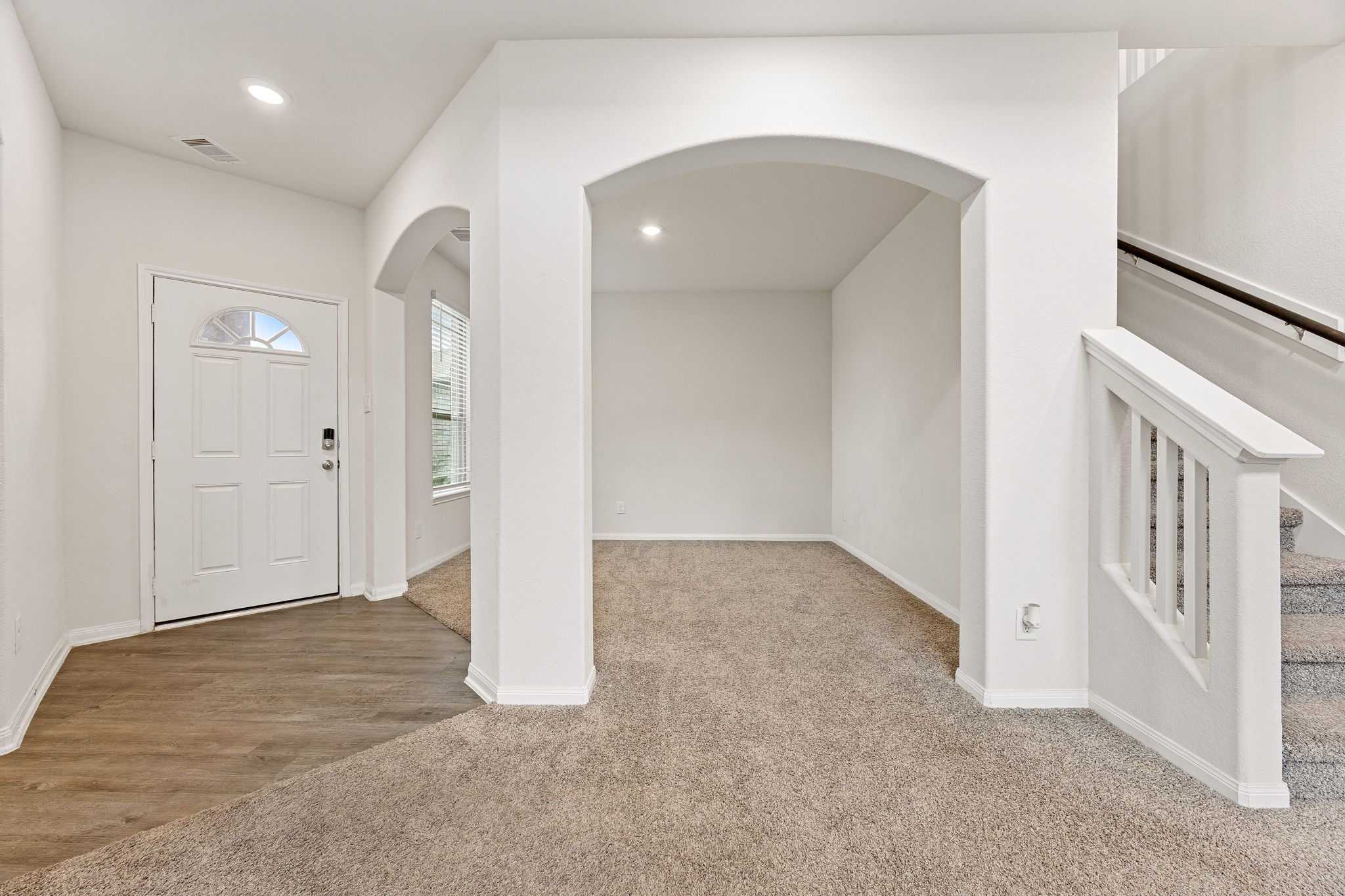 15837 Roberto Clemente Court Property Photo 8