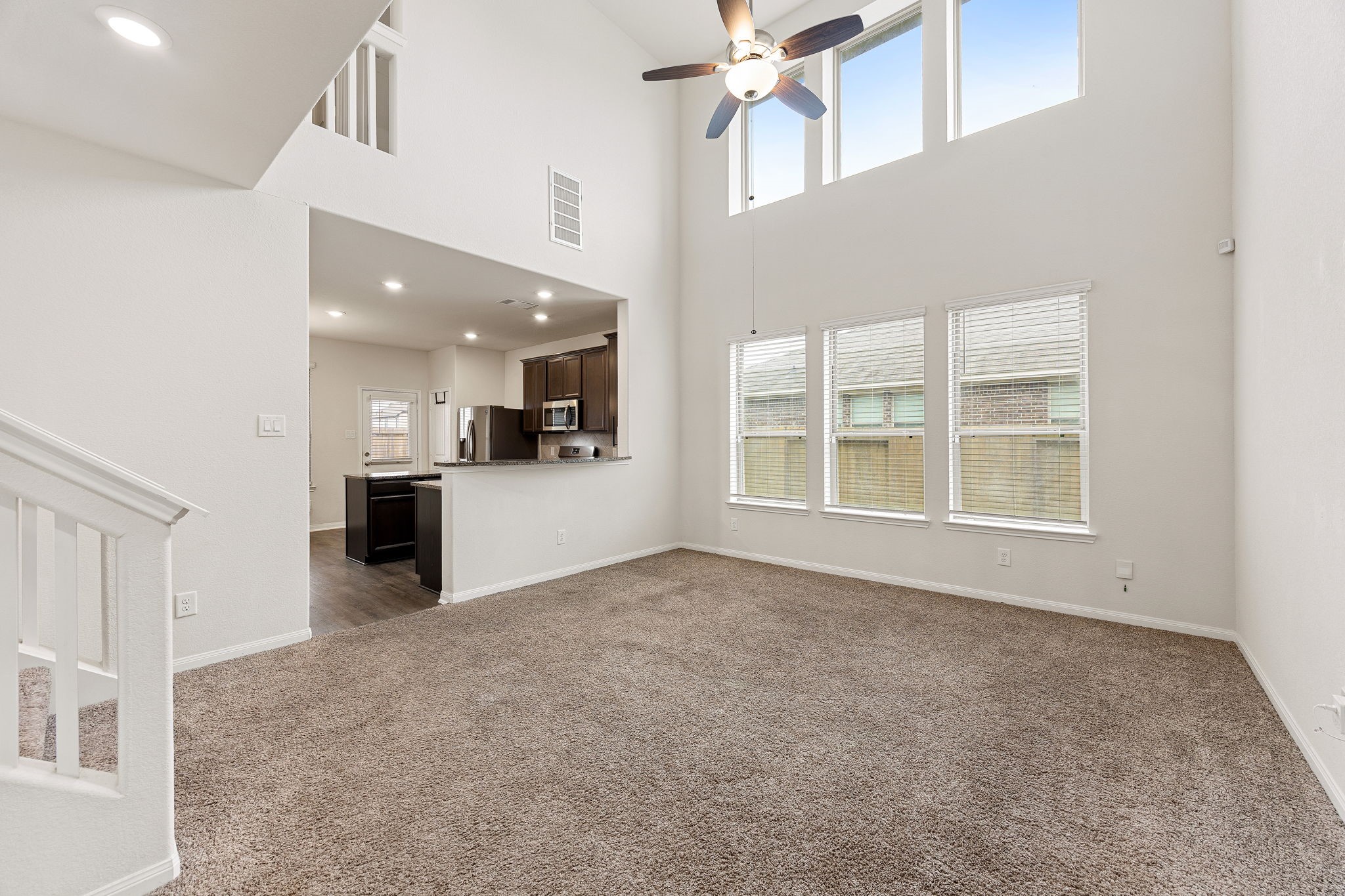 15837 Roberto Clemente Court Property Photo 10