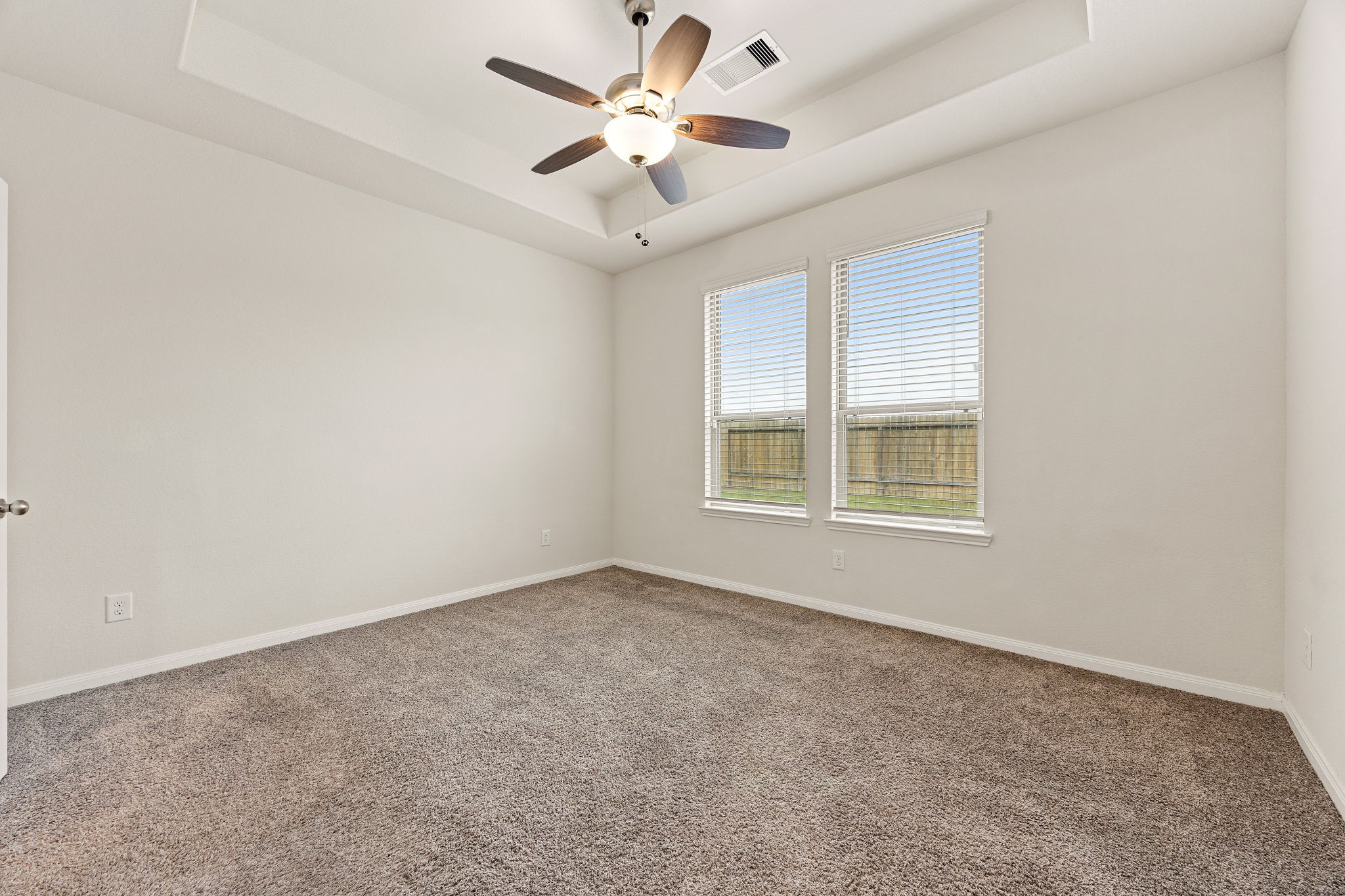 15837 Roberto Clemente Court Property Photo 23