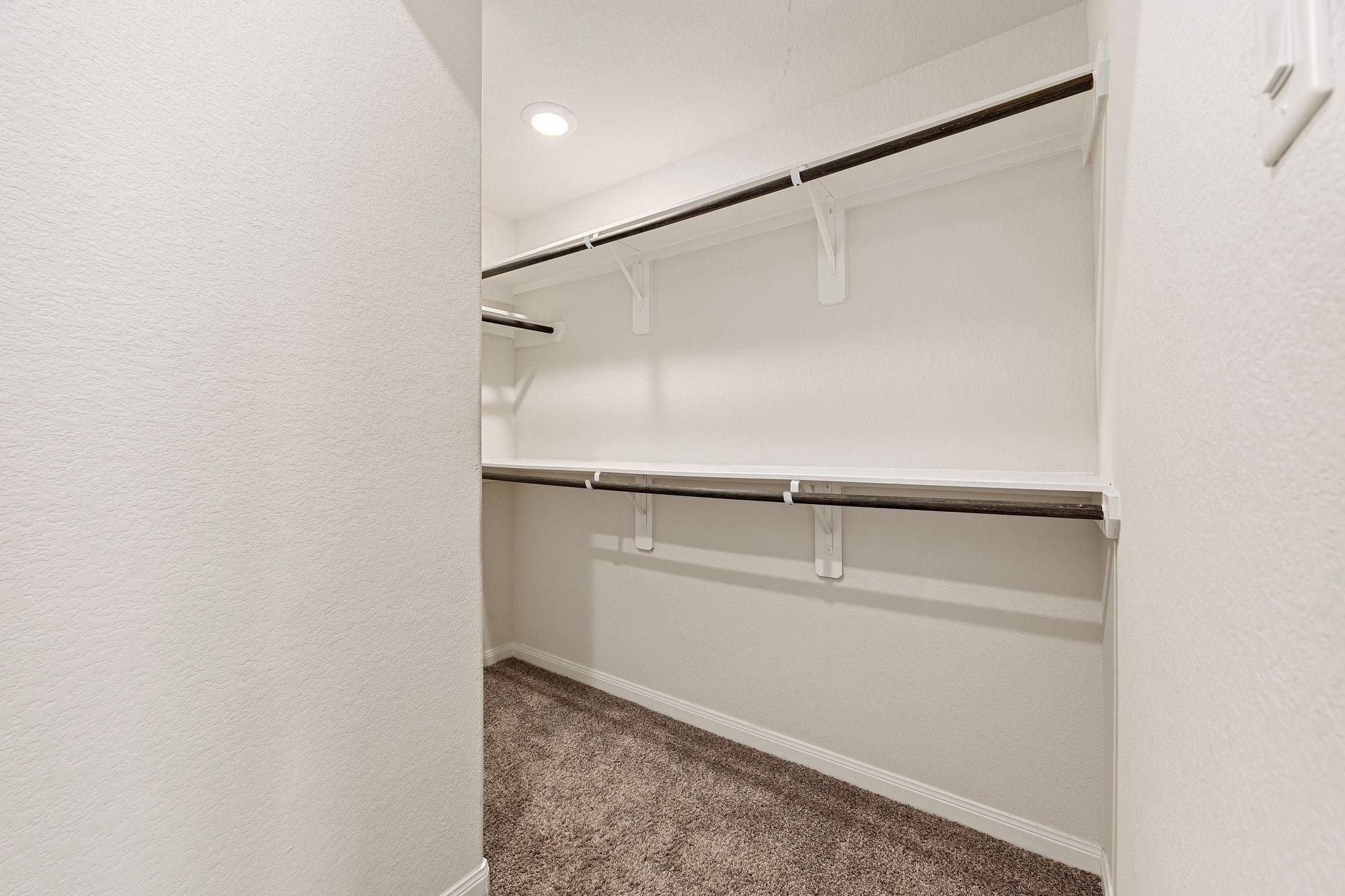15837 Roberto Clemente Court Property Photo 27