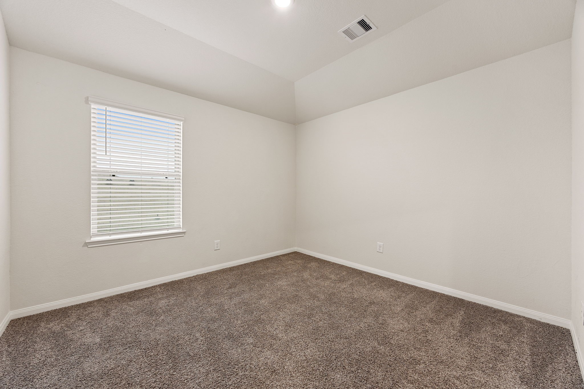 15837 Roberto Clemente Court Property Photo 33