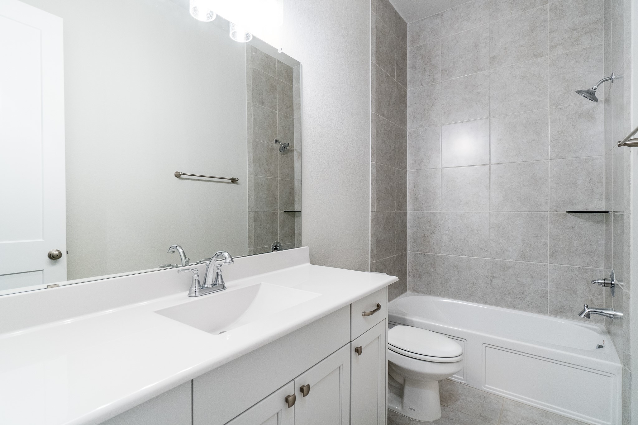 27054 Golden Knoll Drive Property Photo 15