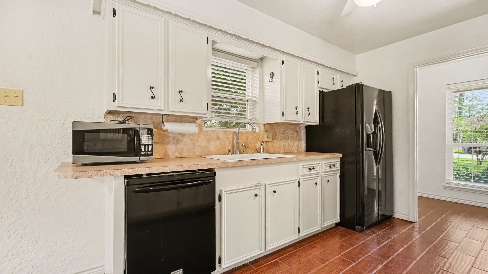 3306 Tompkins Drive Property Photo 10