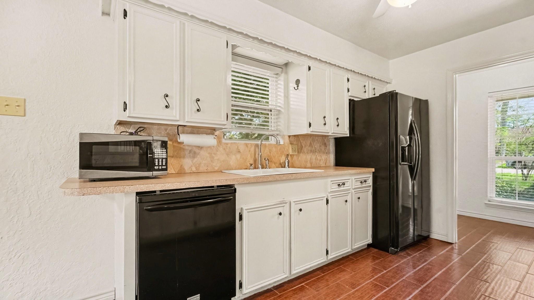 3306 Tompkins Drive, Baytown Tx 77521 Property Photo 10