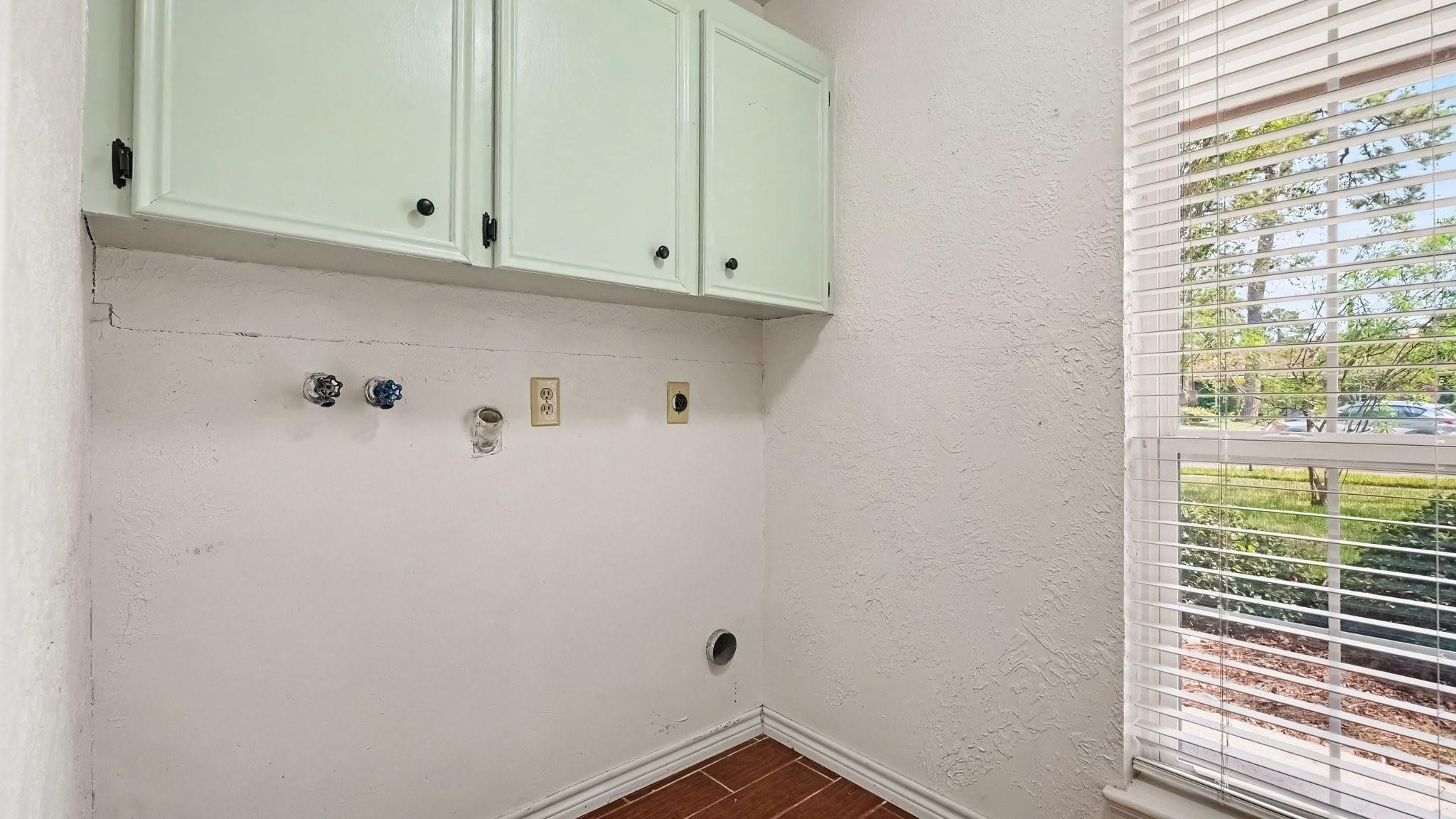 3306 Tompkins Drive, Baytown Tx 77521 Property Photo 14