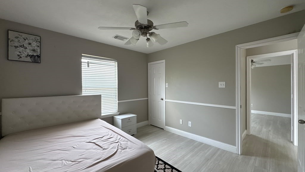 16910 Great Oaks Glen Drive Property Photo 6