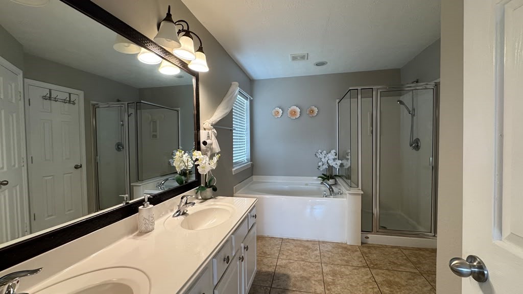 16910 Great Oaks Glen Drive Property Photo 29