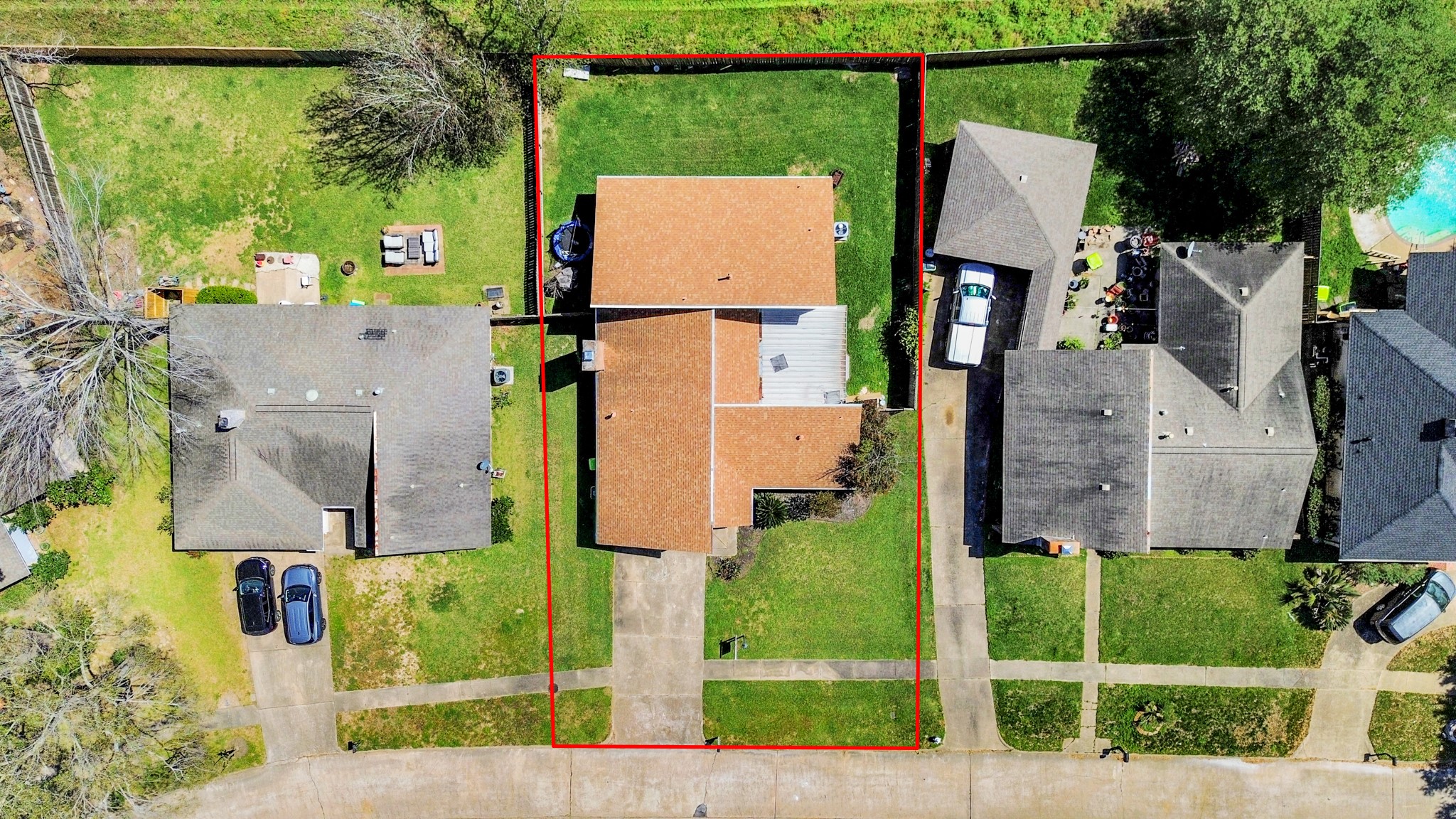1750 Hilton Head Drive Property Photo 4
