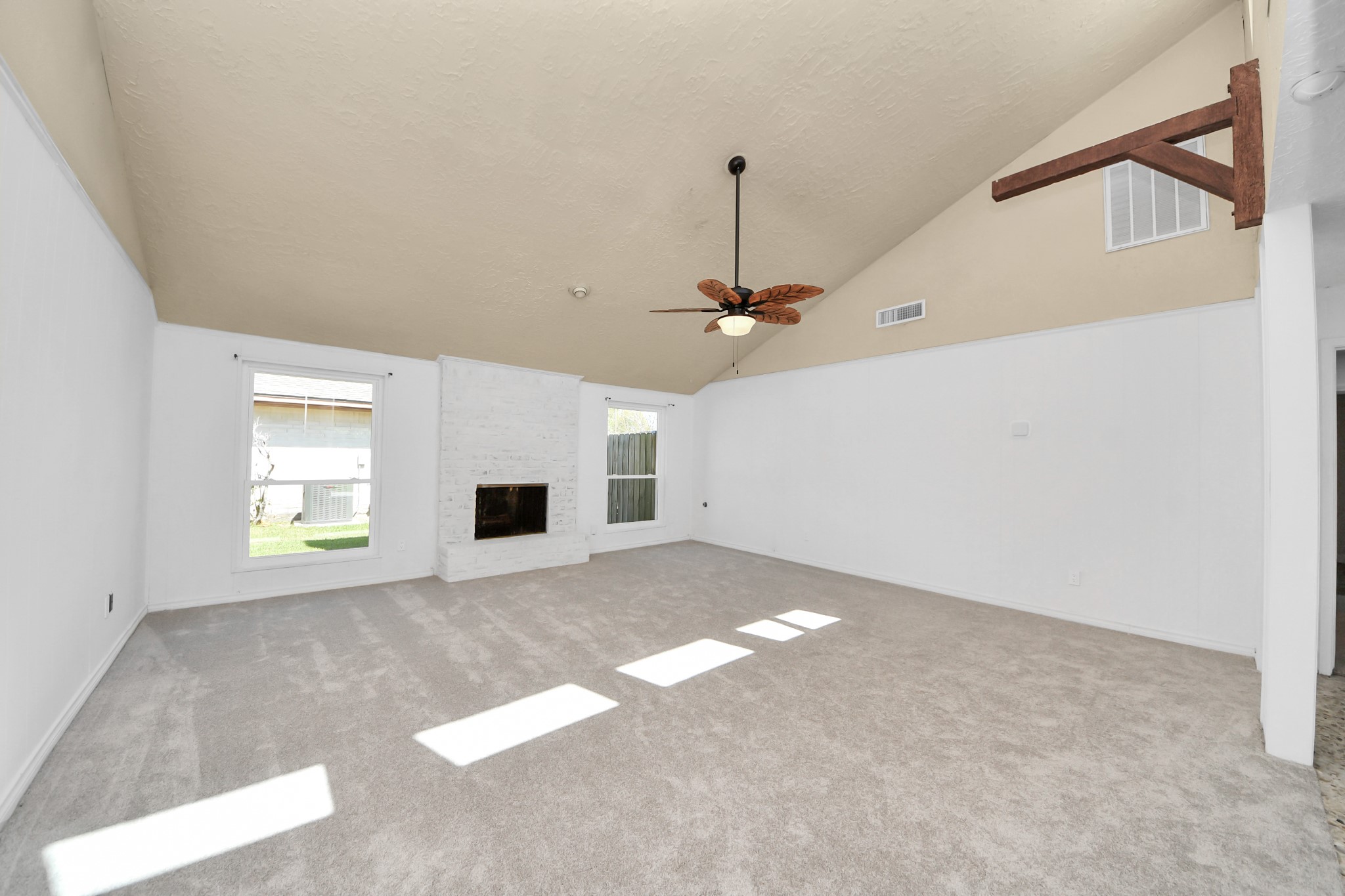 1750 Hilton Head Drive Property Photo 13