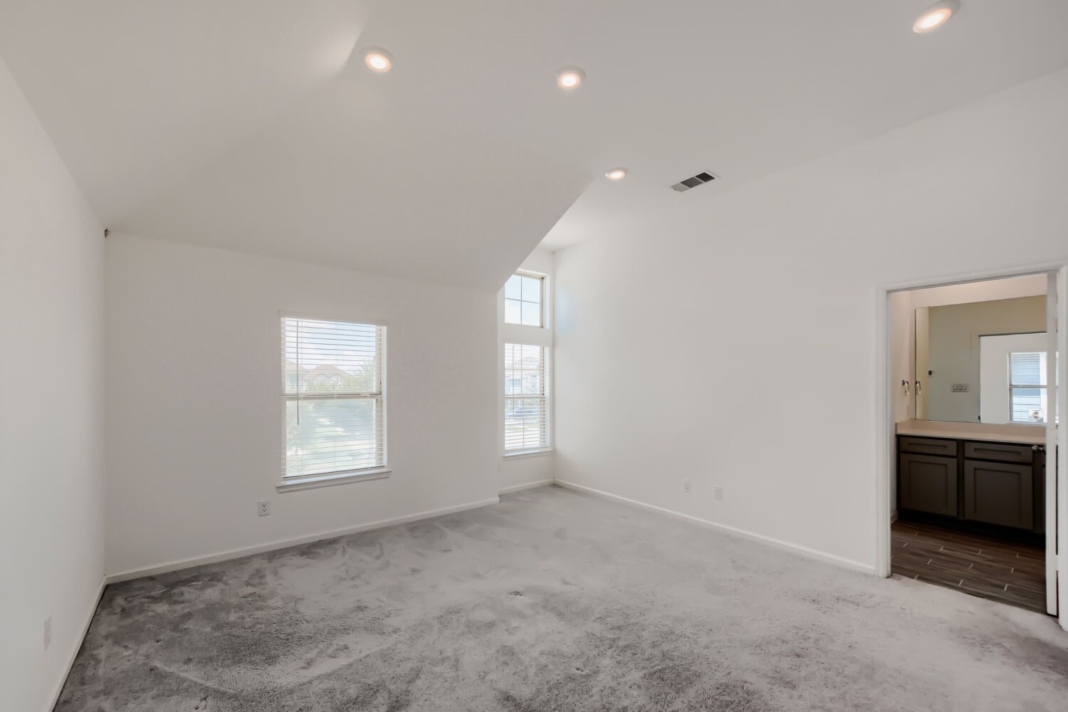4146 Balboa Drive Property Photo 12