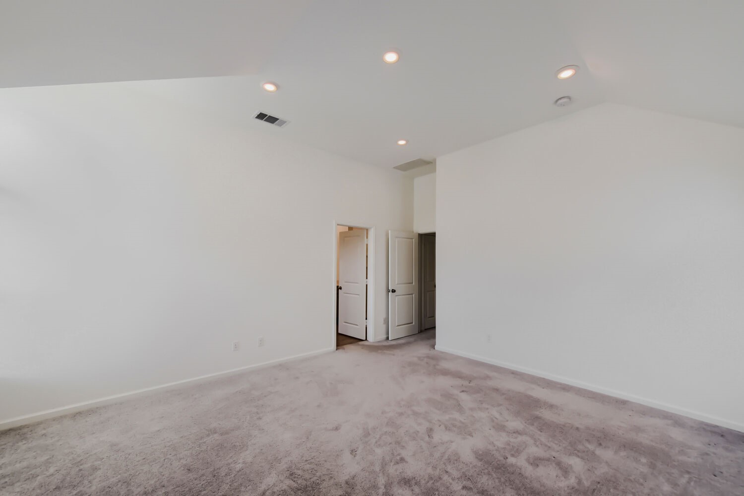 4146 Balboa Drive Property Photo 13