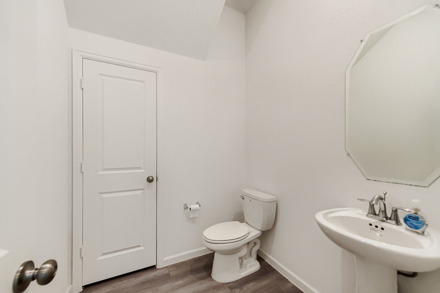 4146 Balboa Drive Property Photo 23