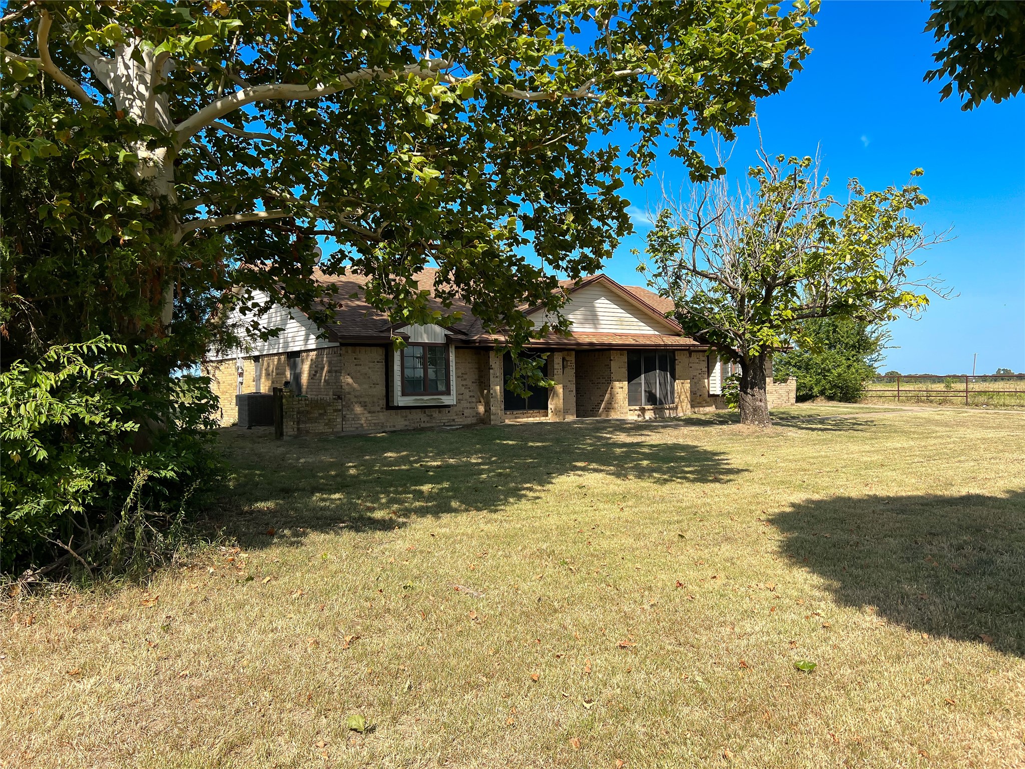 496 Fm-1512 Property Photo 7