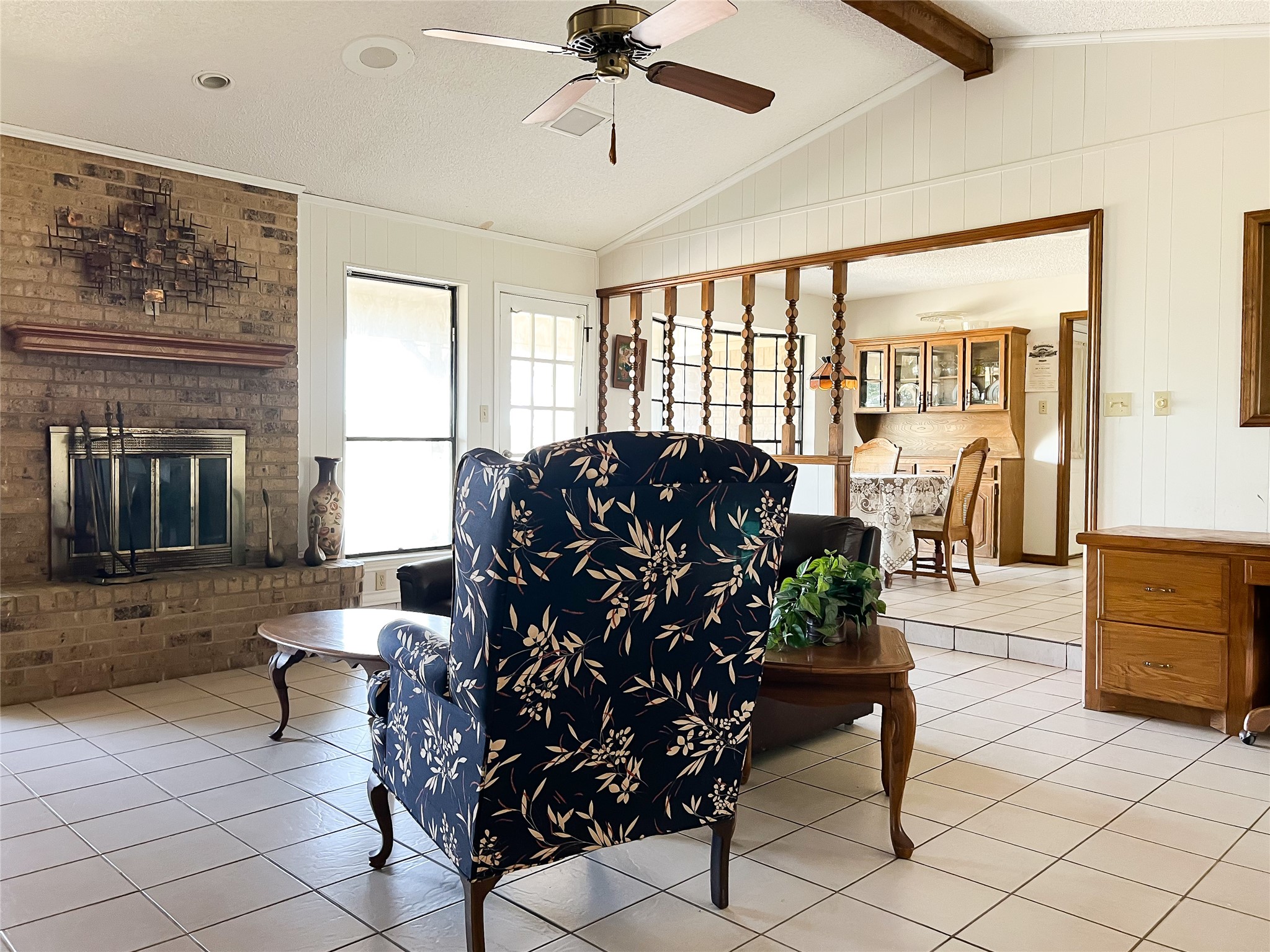 496 Fm-1512 Property Photo 12