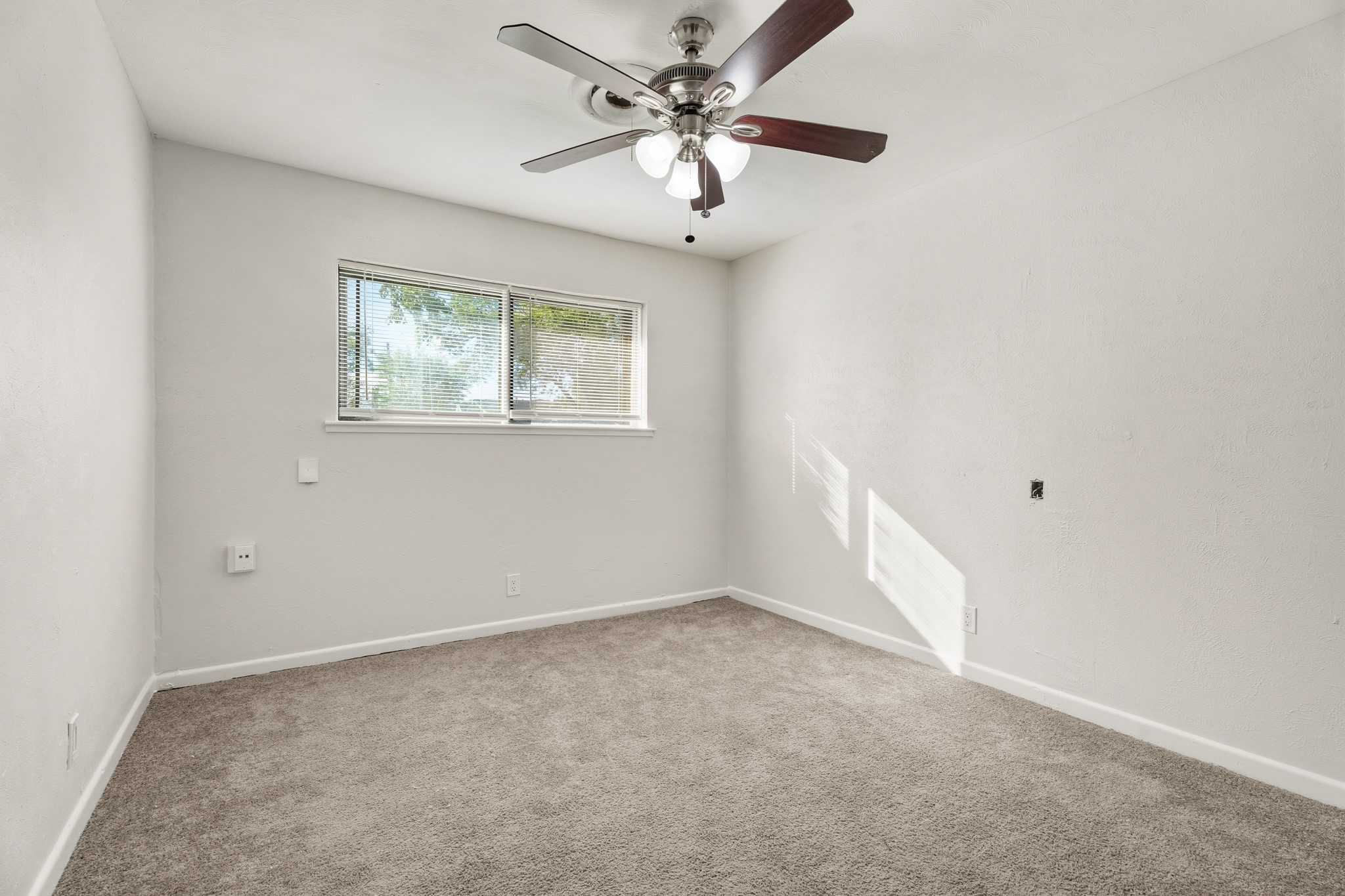 2808 28th Avenue N Property Photo 11