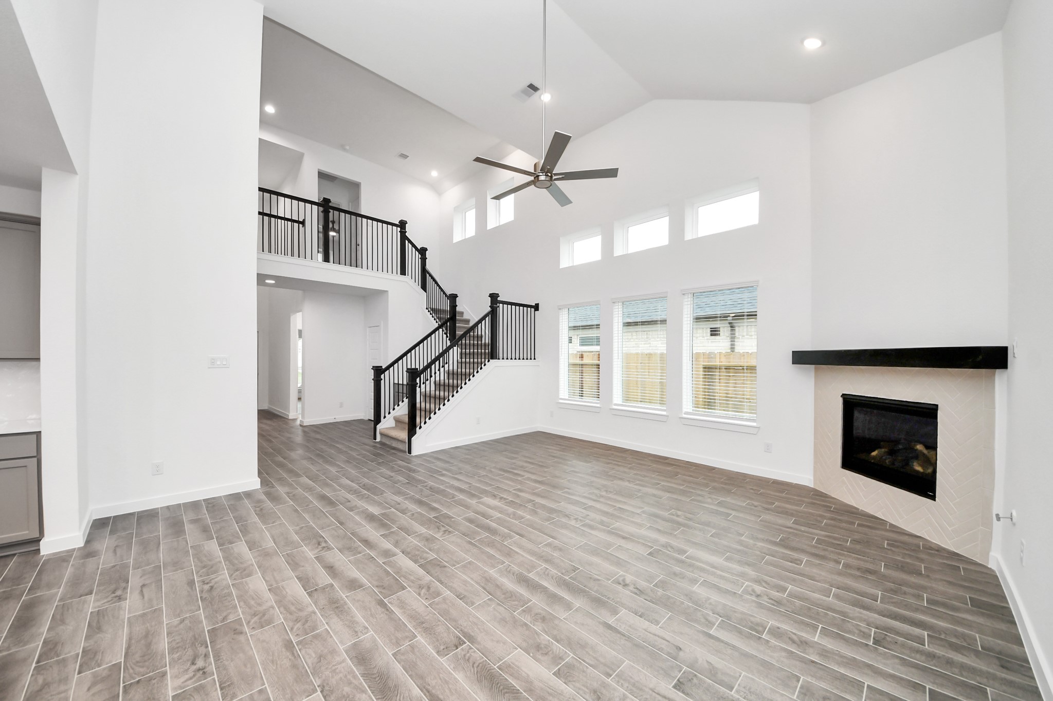 24514 Broad Park Ct Property Photo 19