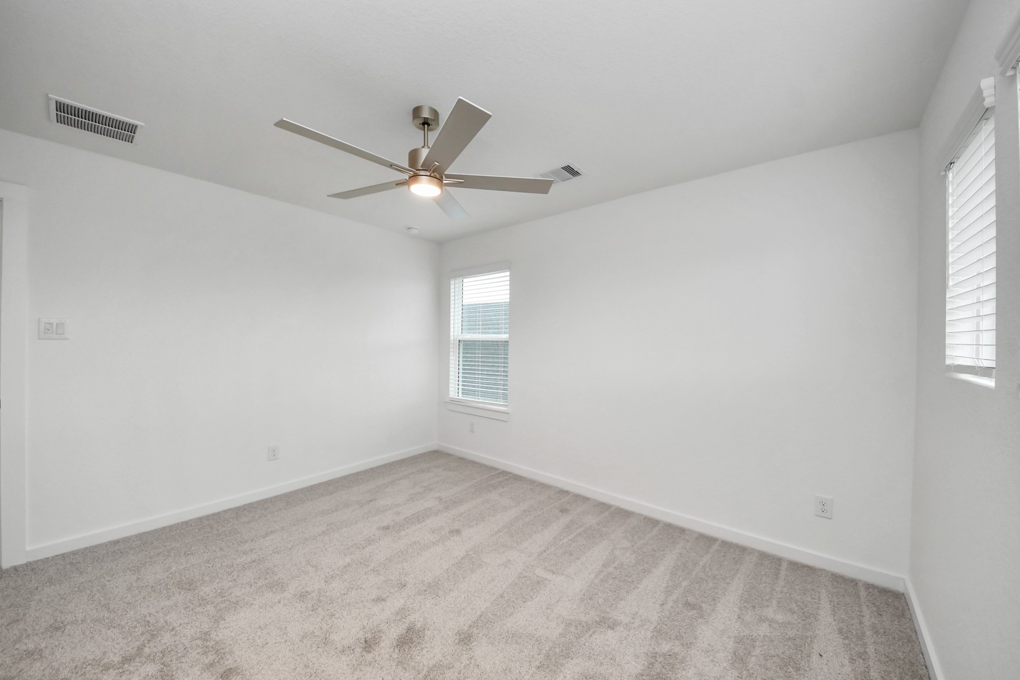24514 Broad Park Ct Property Photo 30