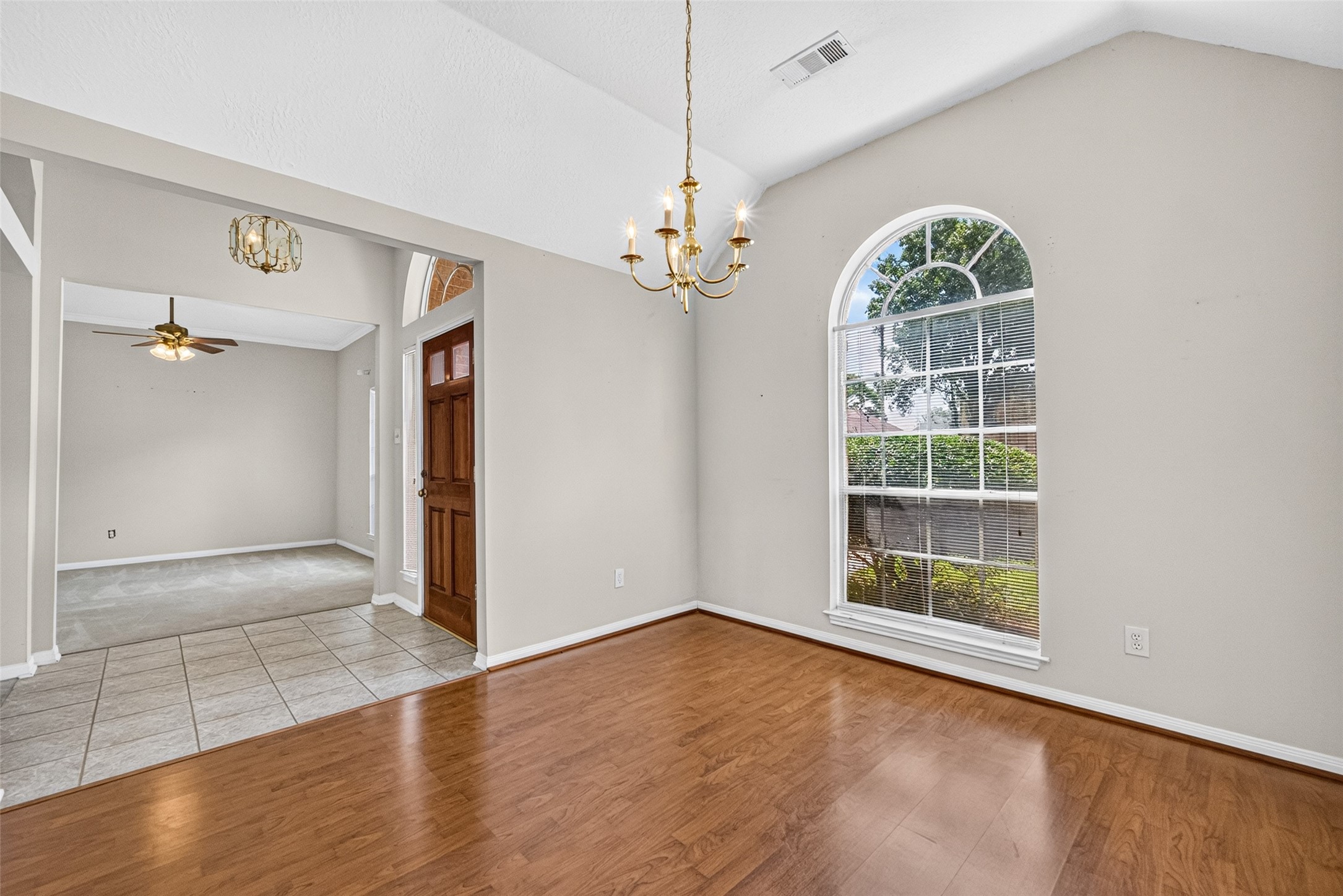 14015 Long Shadow Drive Property Photo 12