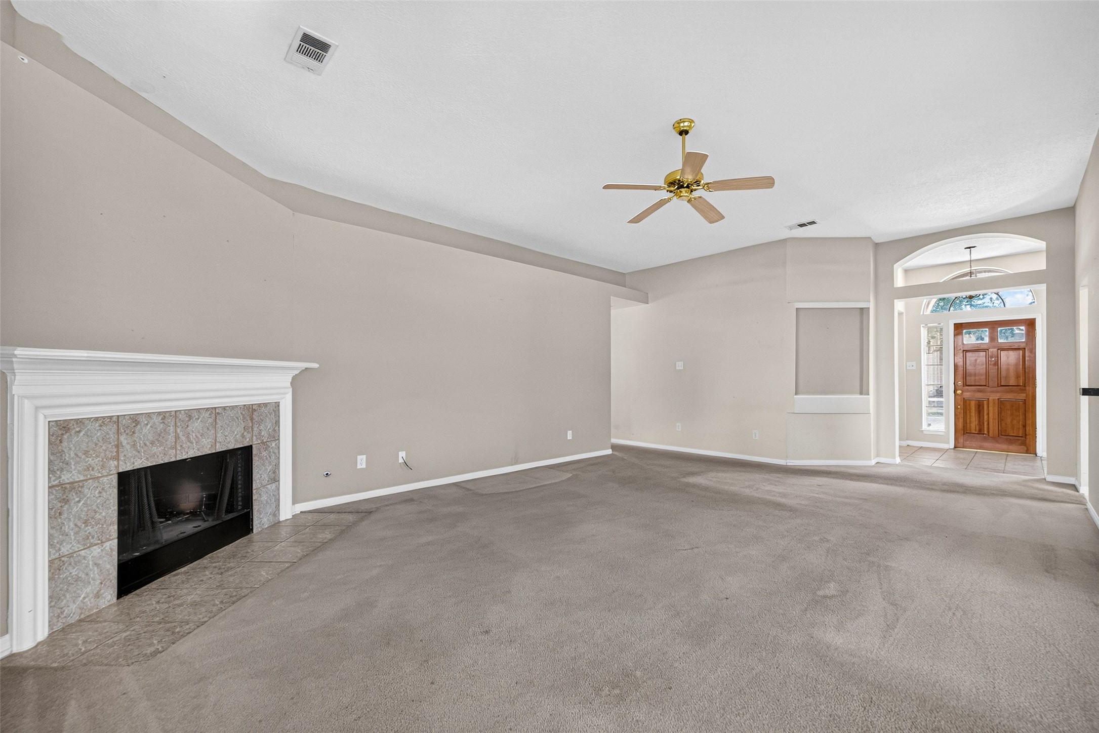 14015 Long Shadow Drive Property Photo 17