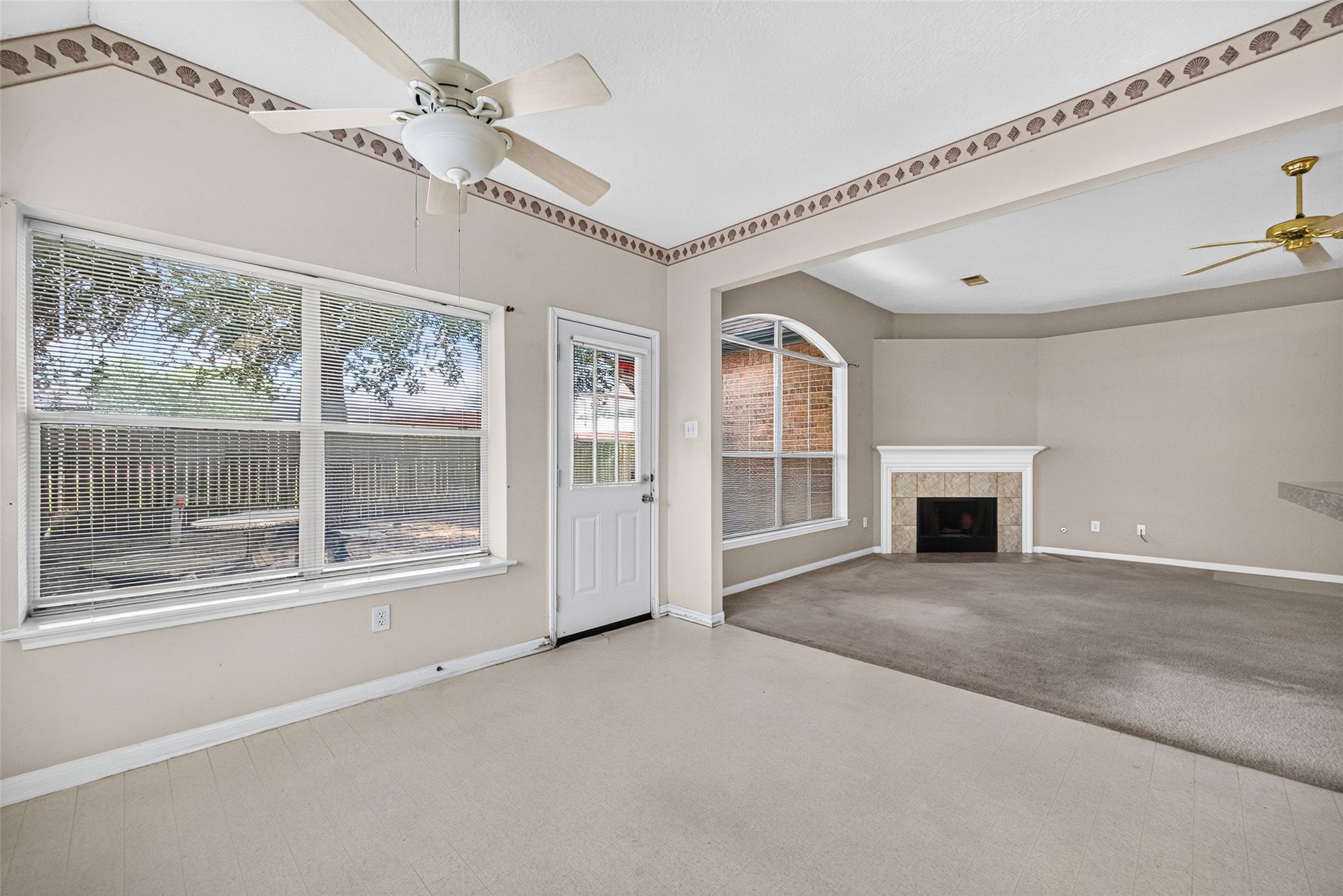 14015 Long Shadow Drive Property Photo 21