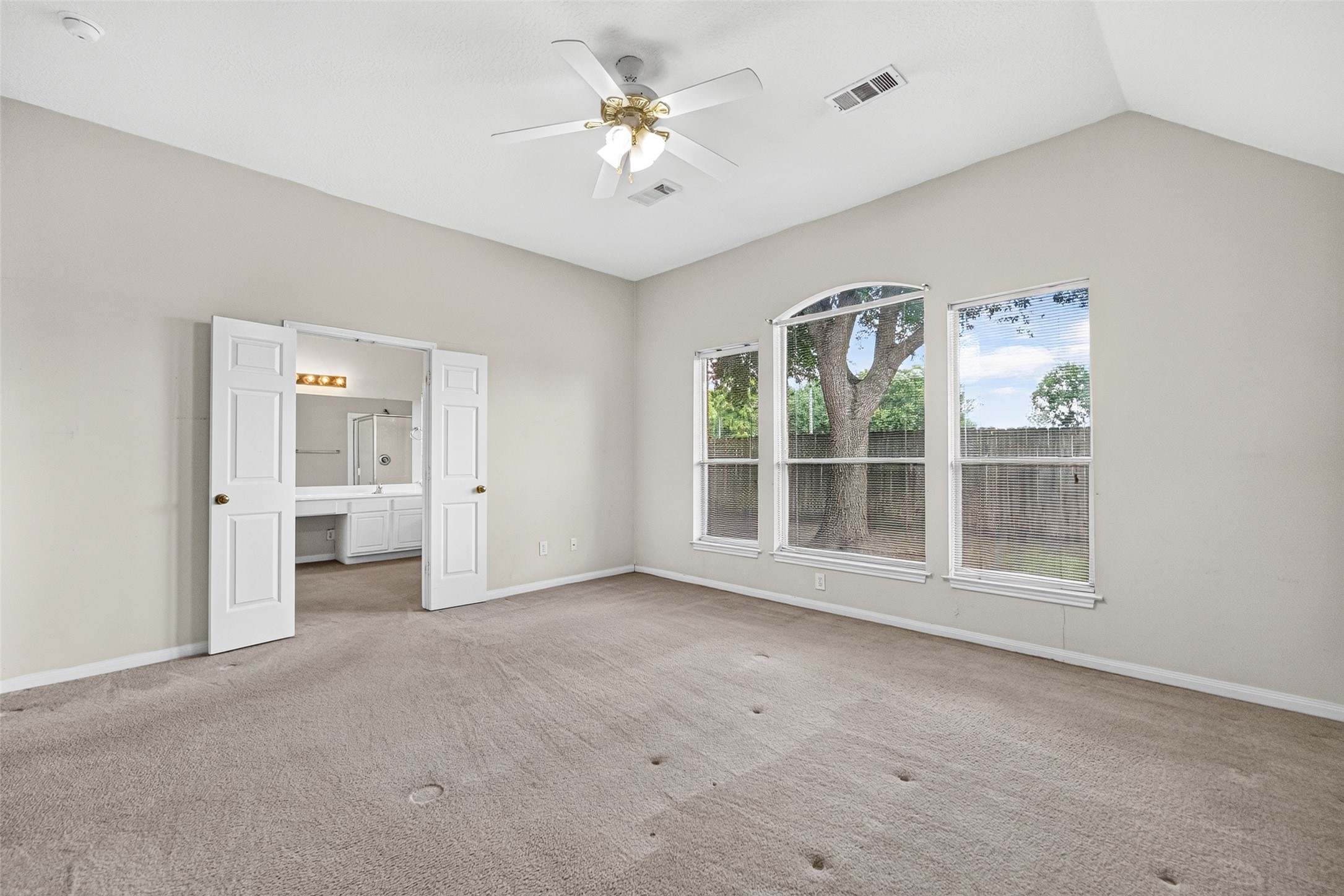 14015 Long Shadow Drive Property Photo 38