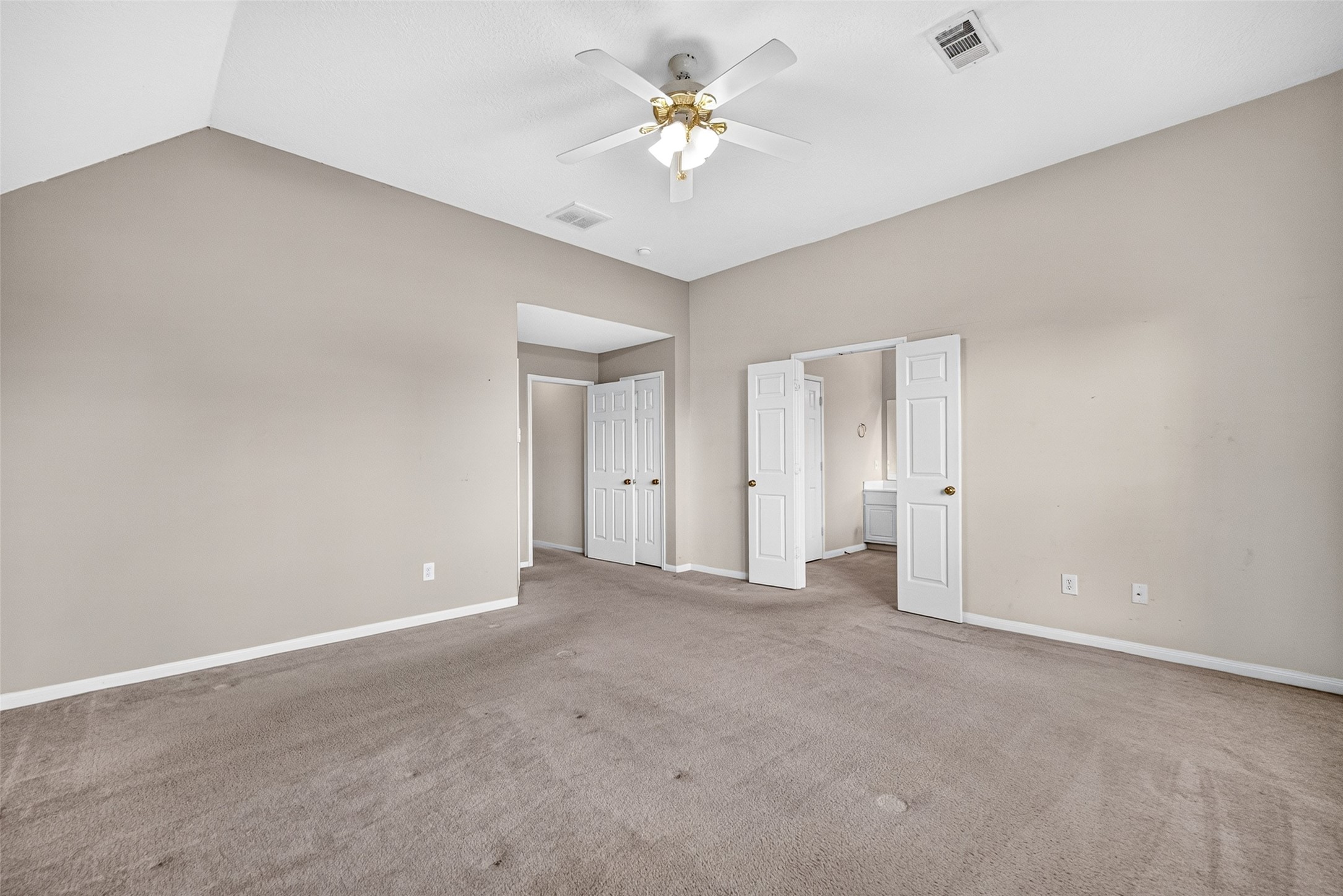 14015 Long Shadow Drive Property Photo 39