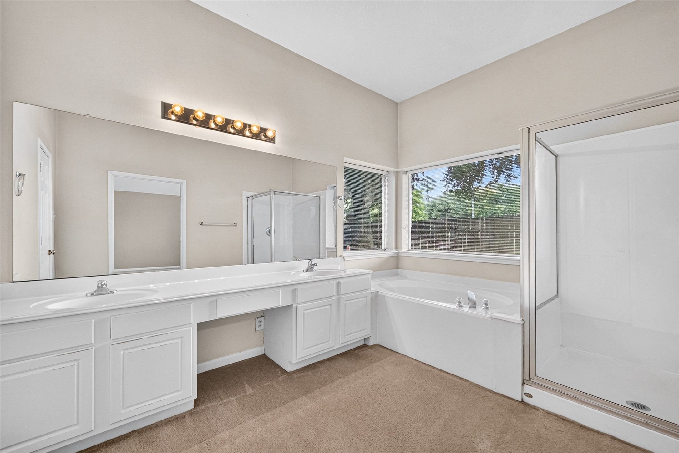 14015 Long Shadow Drive Property Photo 41
