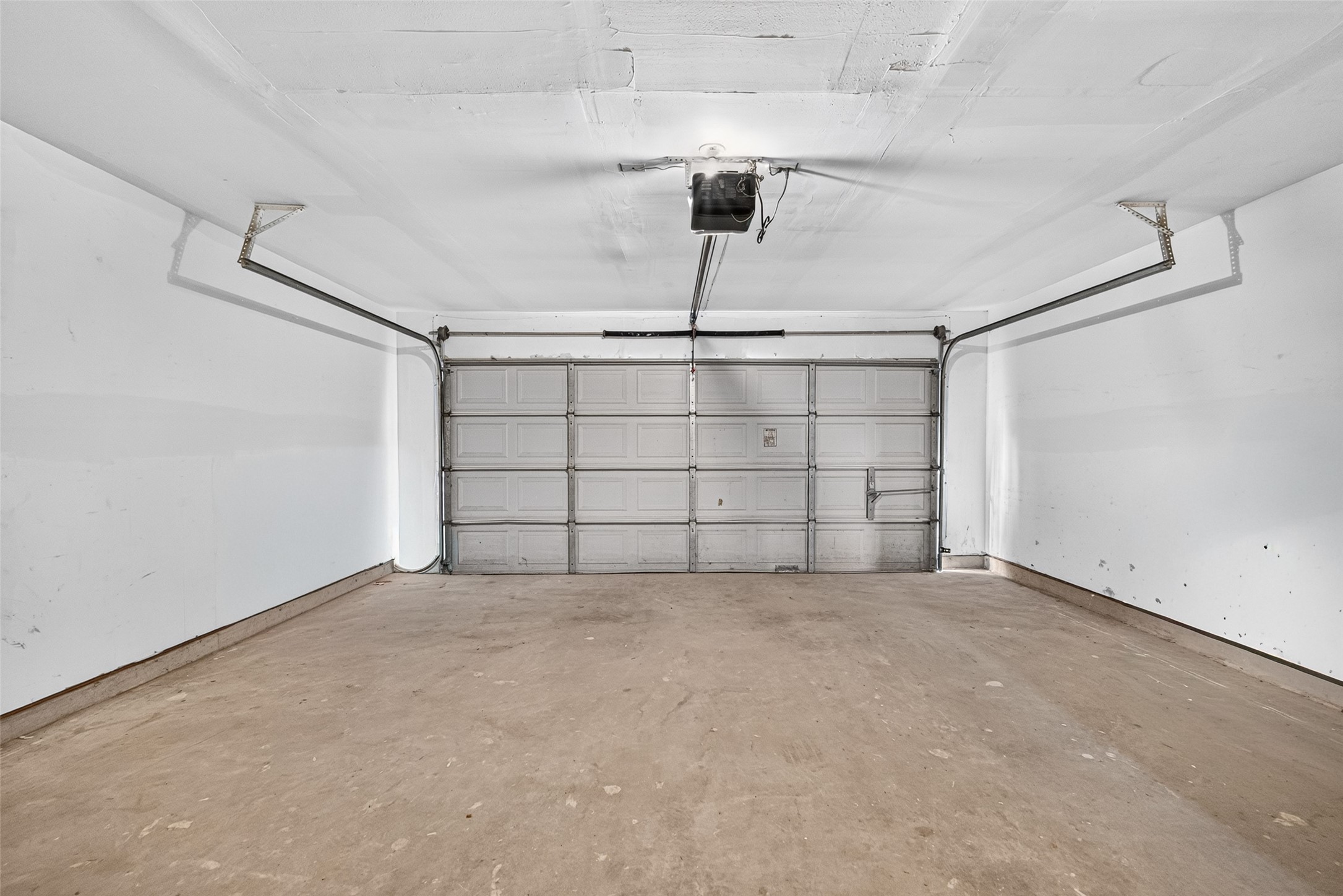 14015 Long Shadow Drive Property Photo 43