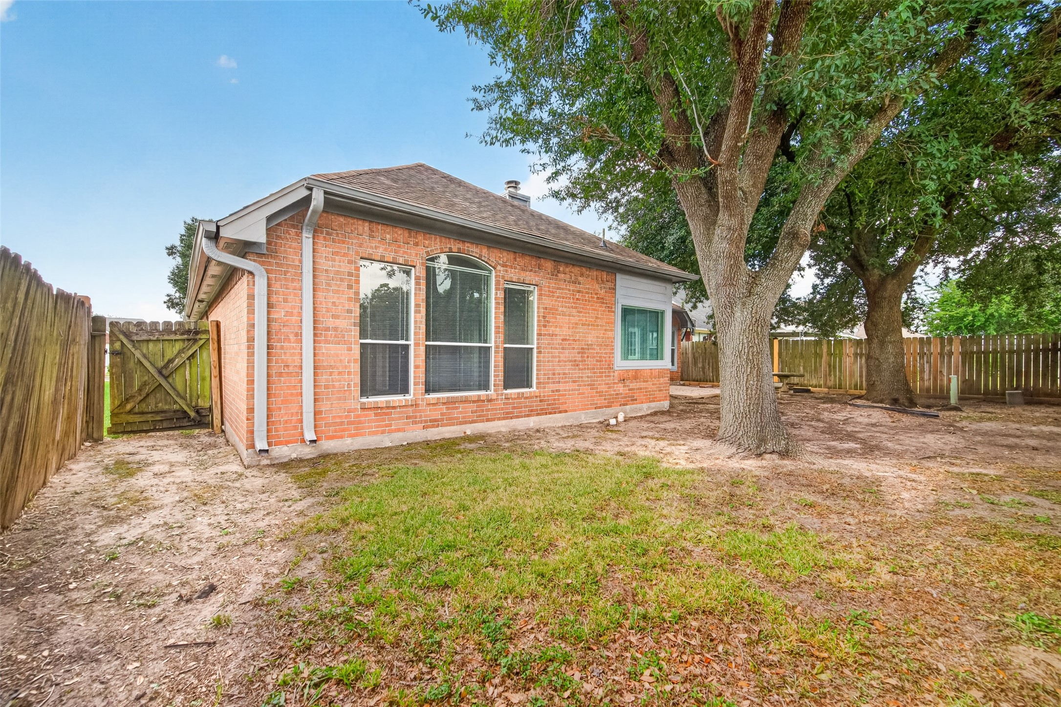 14015 Long Shadow Drive Property Photo 47