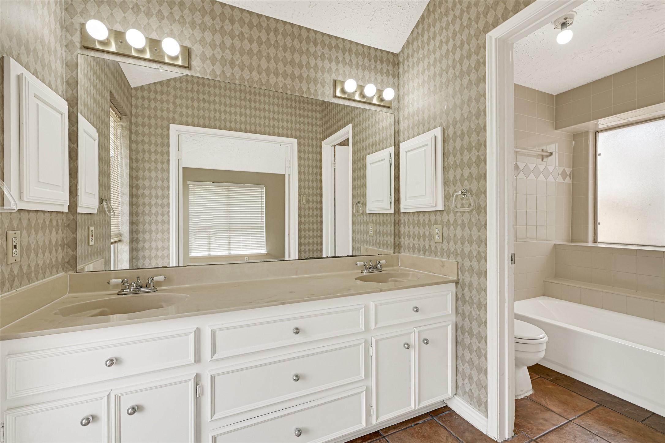 12322 Meadow Ridge Drive Property Photo 19