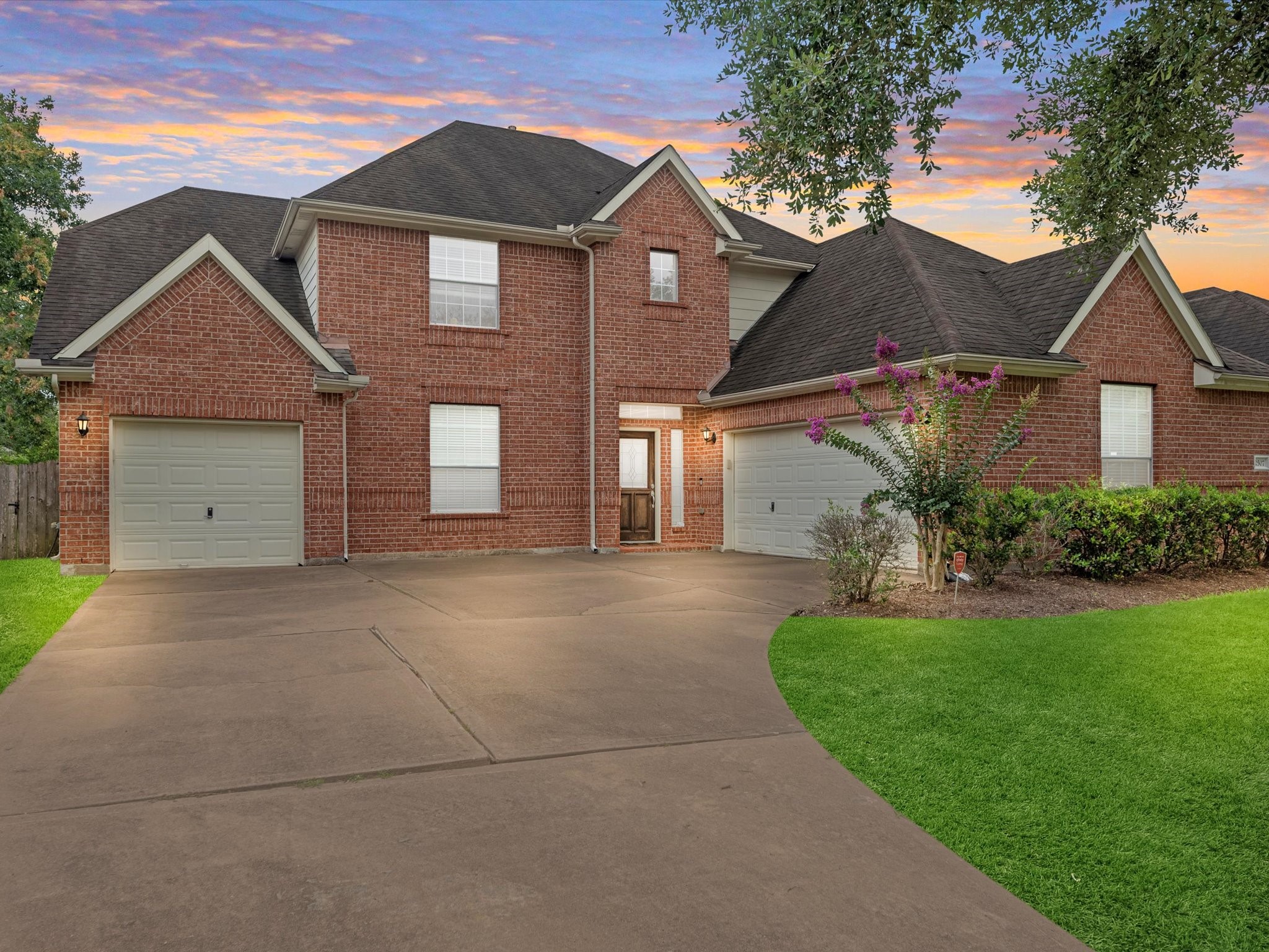 2507 Stonebury Lane Property Photo 1