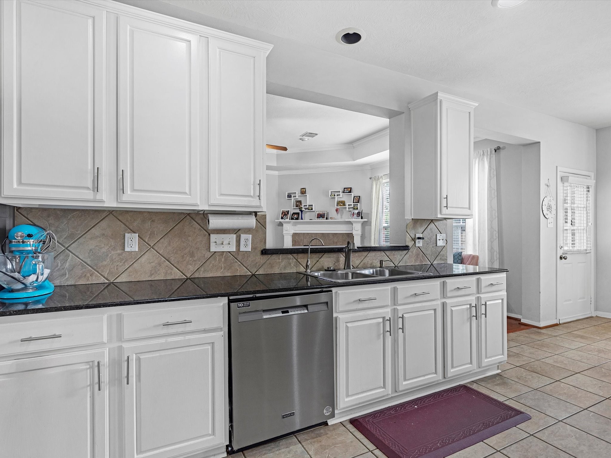 2507 Stonebury Lane Property Photo 8