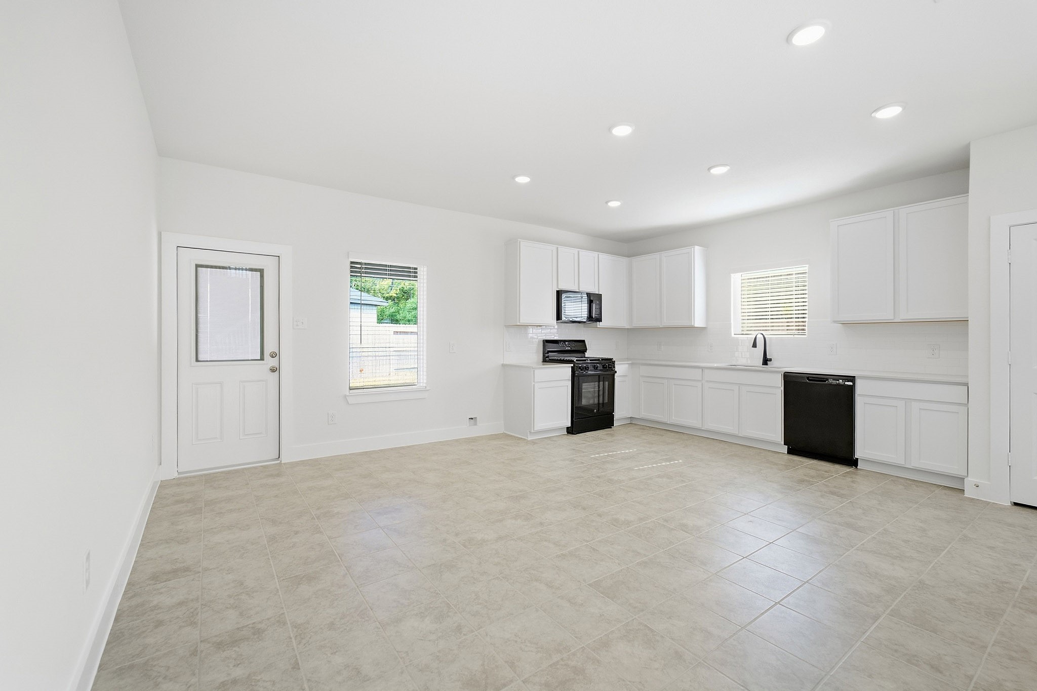 14018 Darley Oak Court Property Photo 16