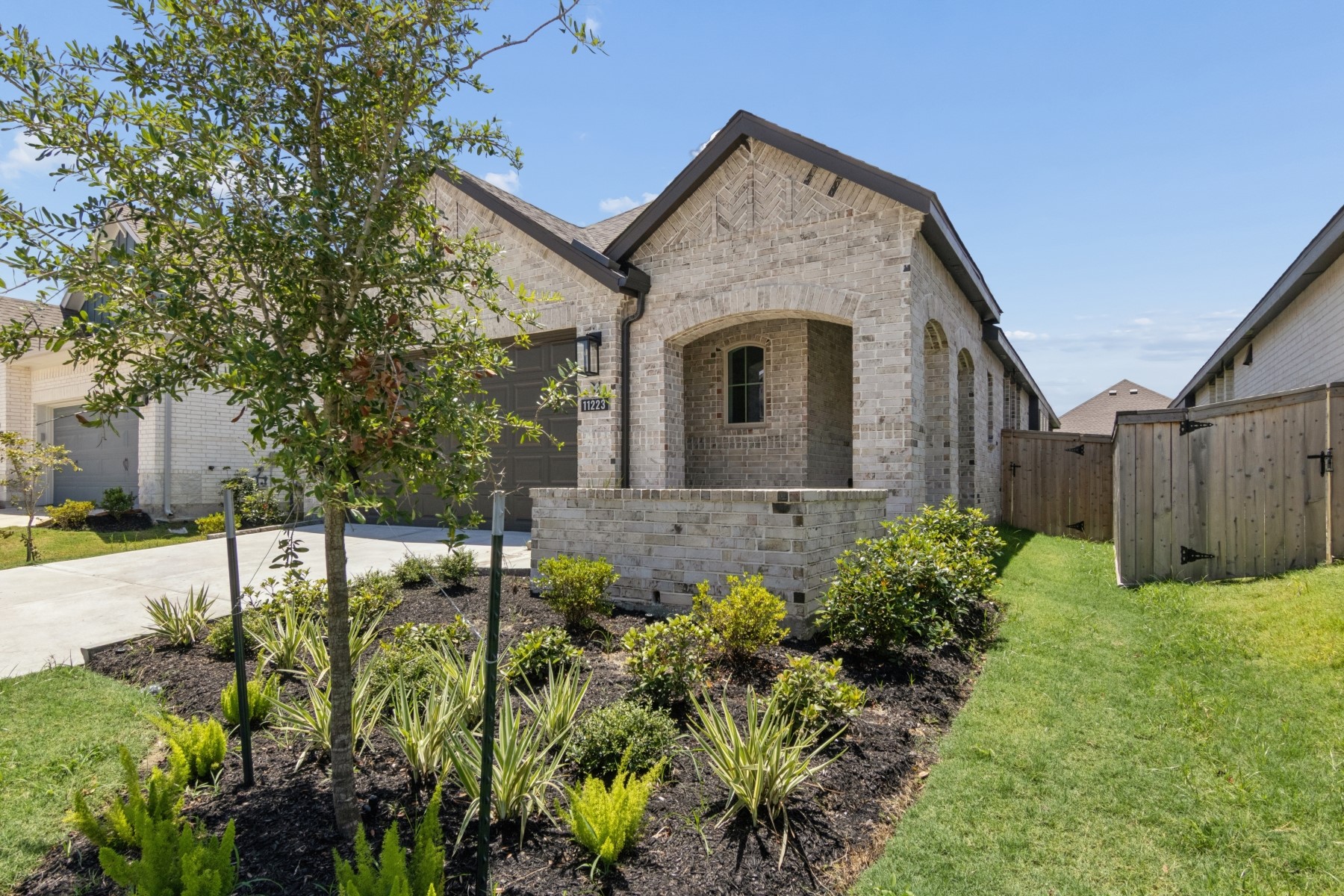 11223 Common Hackberry Street Property Photo 2